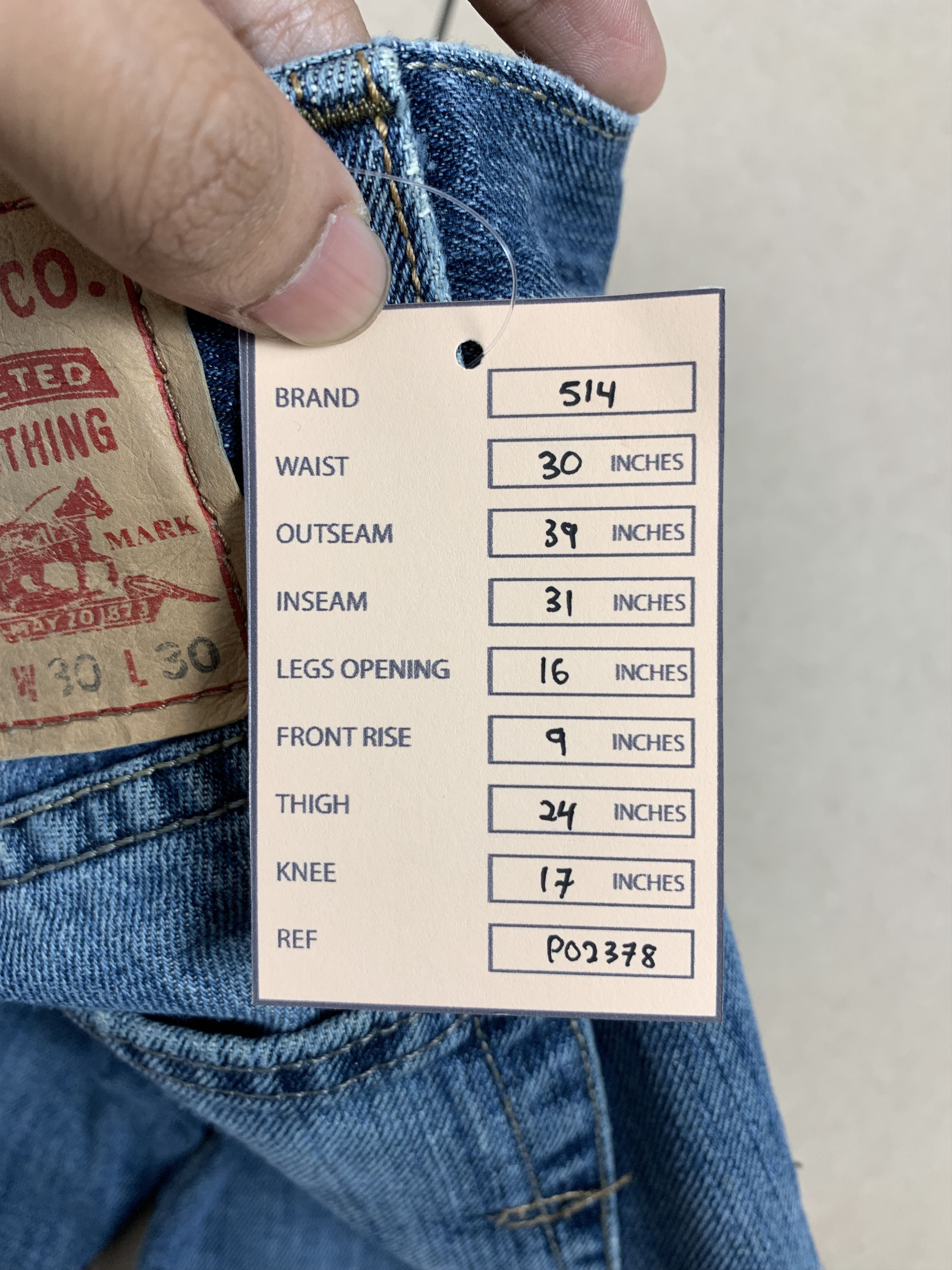 Levi's Vintage Levis 514 Straight Cut Faded Blue Jeans Size US 30 / EU 46 - 15 Thumbnail