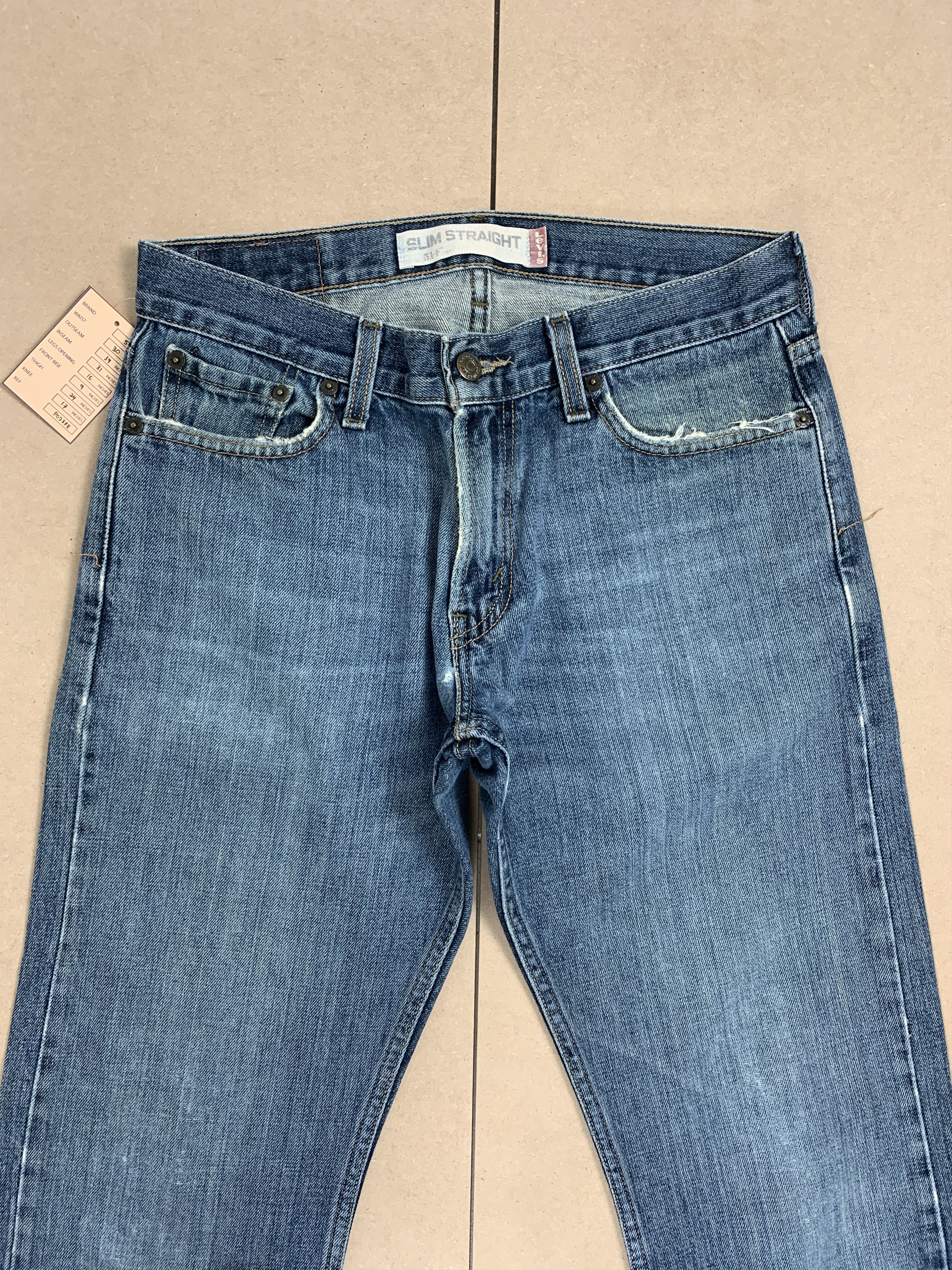 Levi's Vintage Levis 514 Straight Cut Faded Blue Jeans Size US 30 / EU 46 - 2 Thumbnail