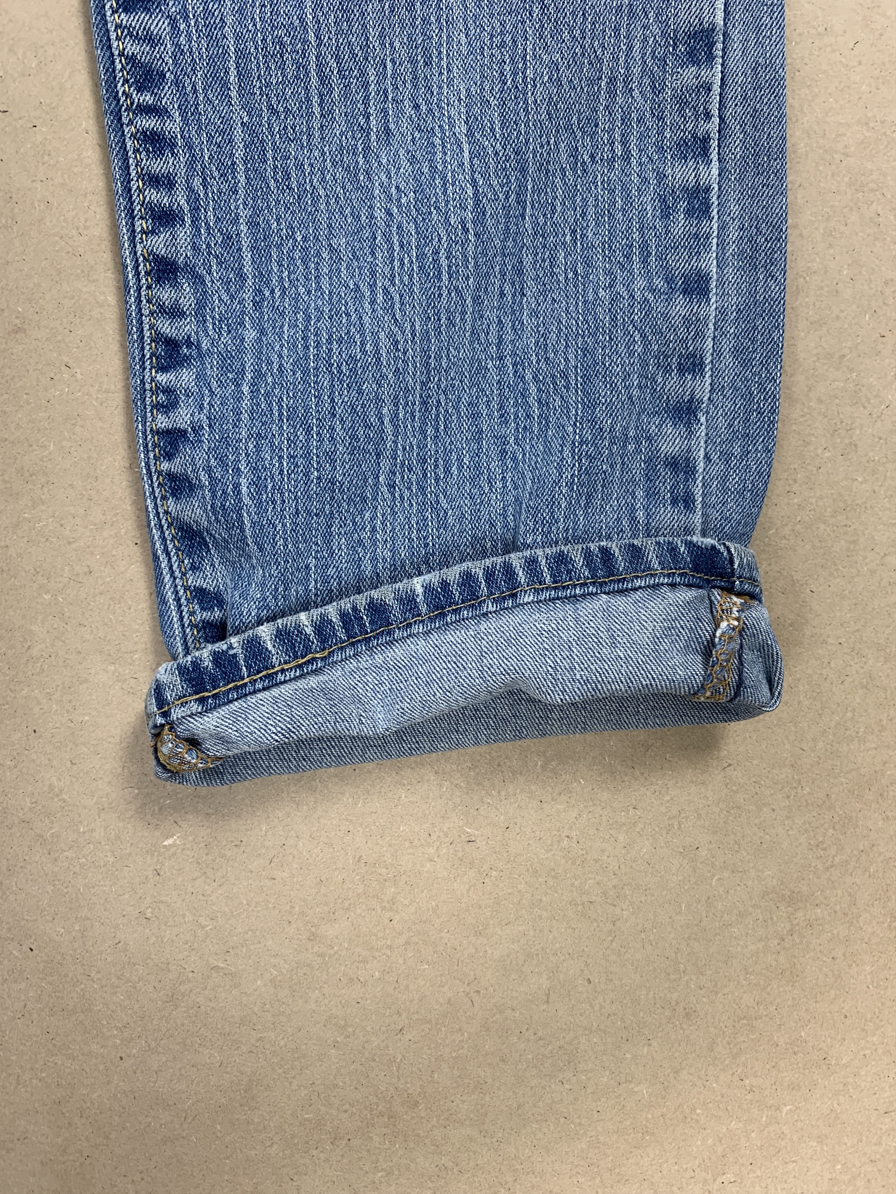 Levi's Vintage LEVI'S 505 Distressed Faded Mid Wash Jeans Size 28" / US 6 / IT 42 - 4 Thumbnail