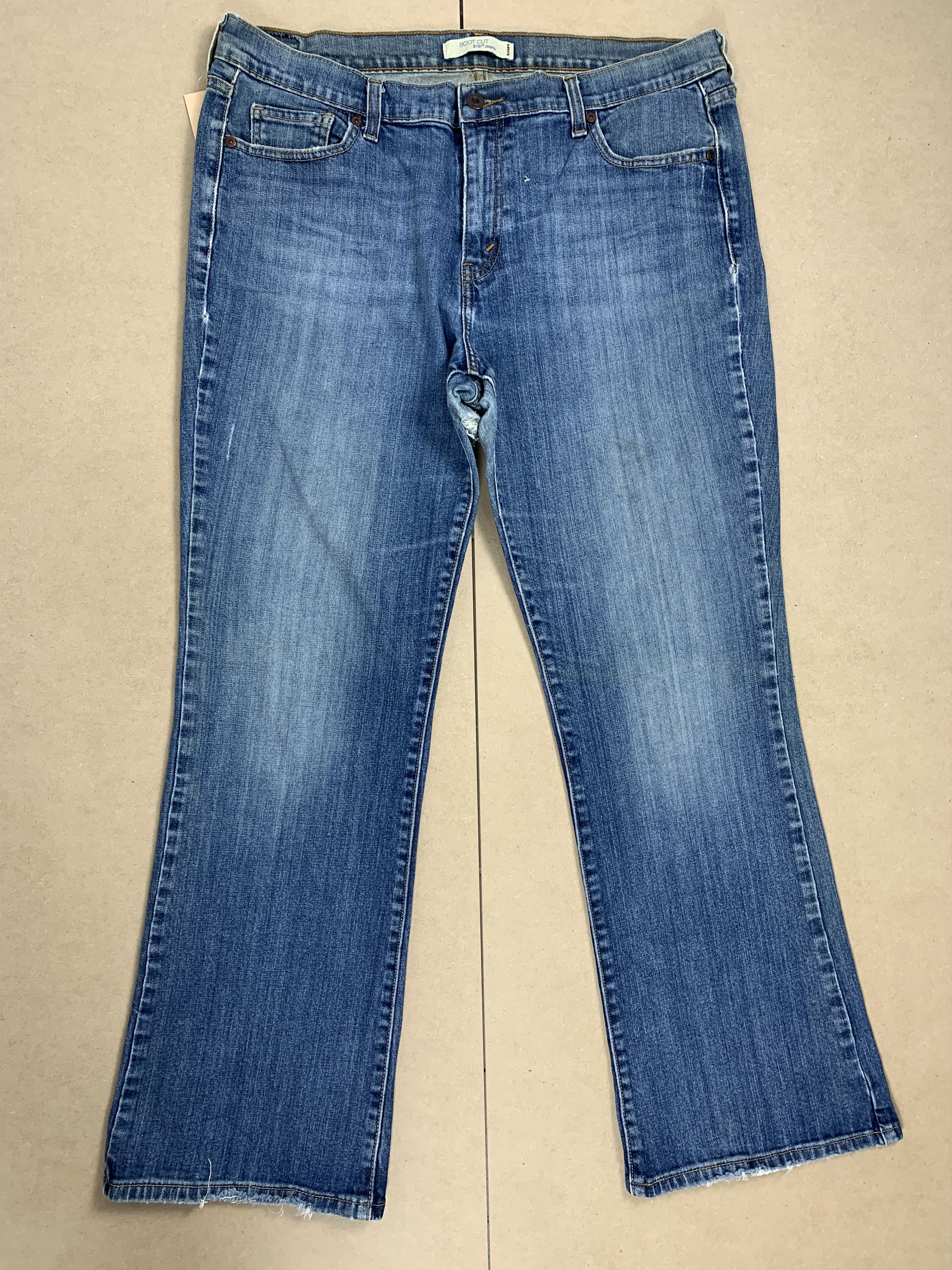 Levi's Vintage Levis 515 Flared Boot Cut Distressed Jeans P0377 Size 37" - 1 Thumbnail
