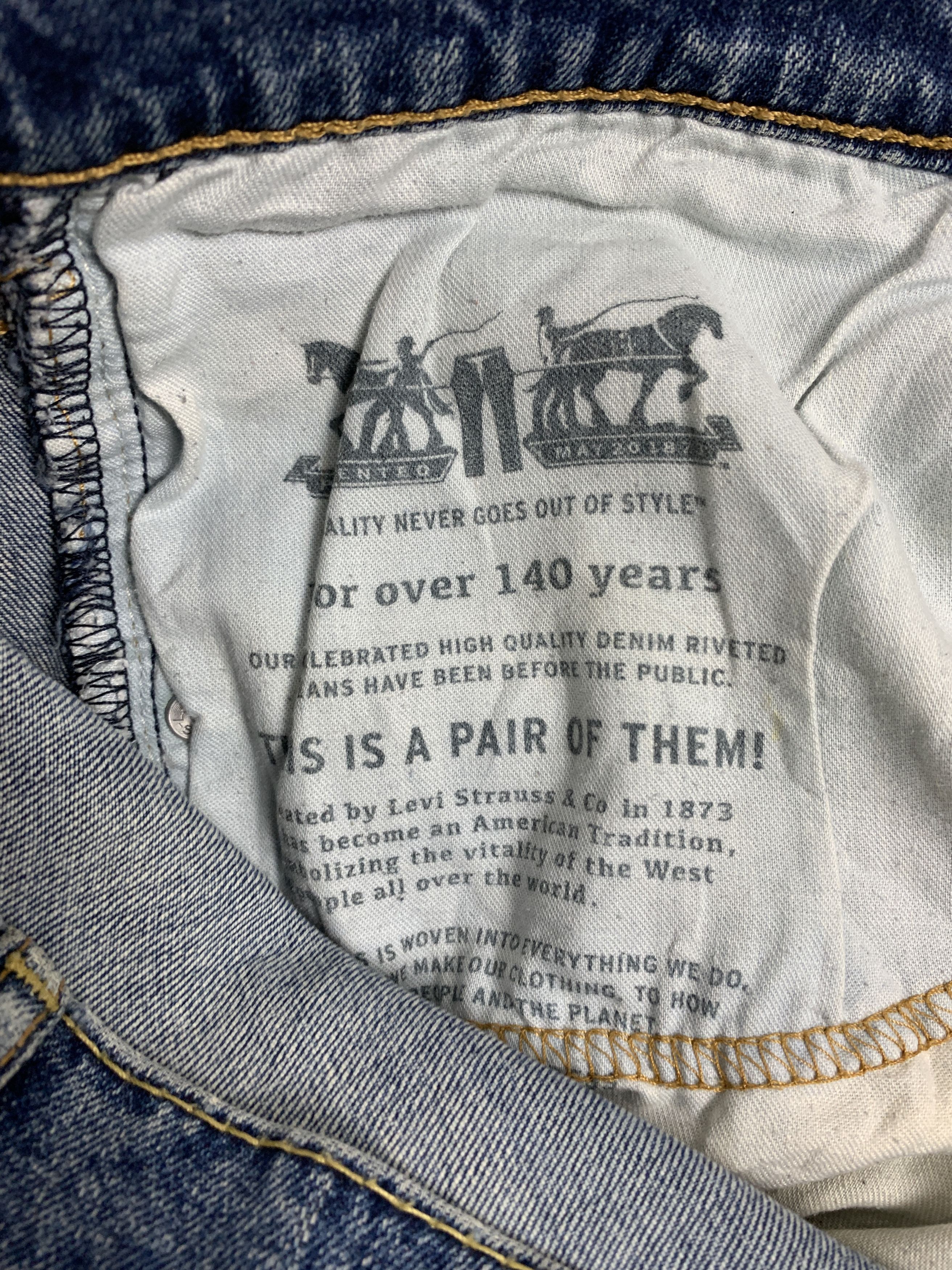Levi's Levis Vintage 559 Straight Cut Faded Blue Jeans Size US 42 / EU 58 - 11 Thumbnail