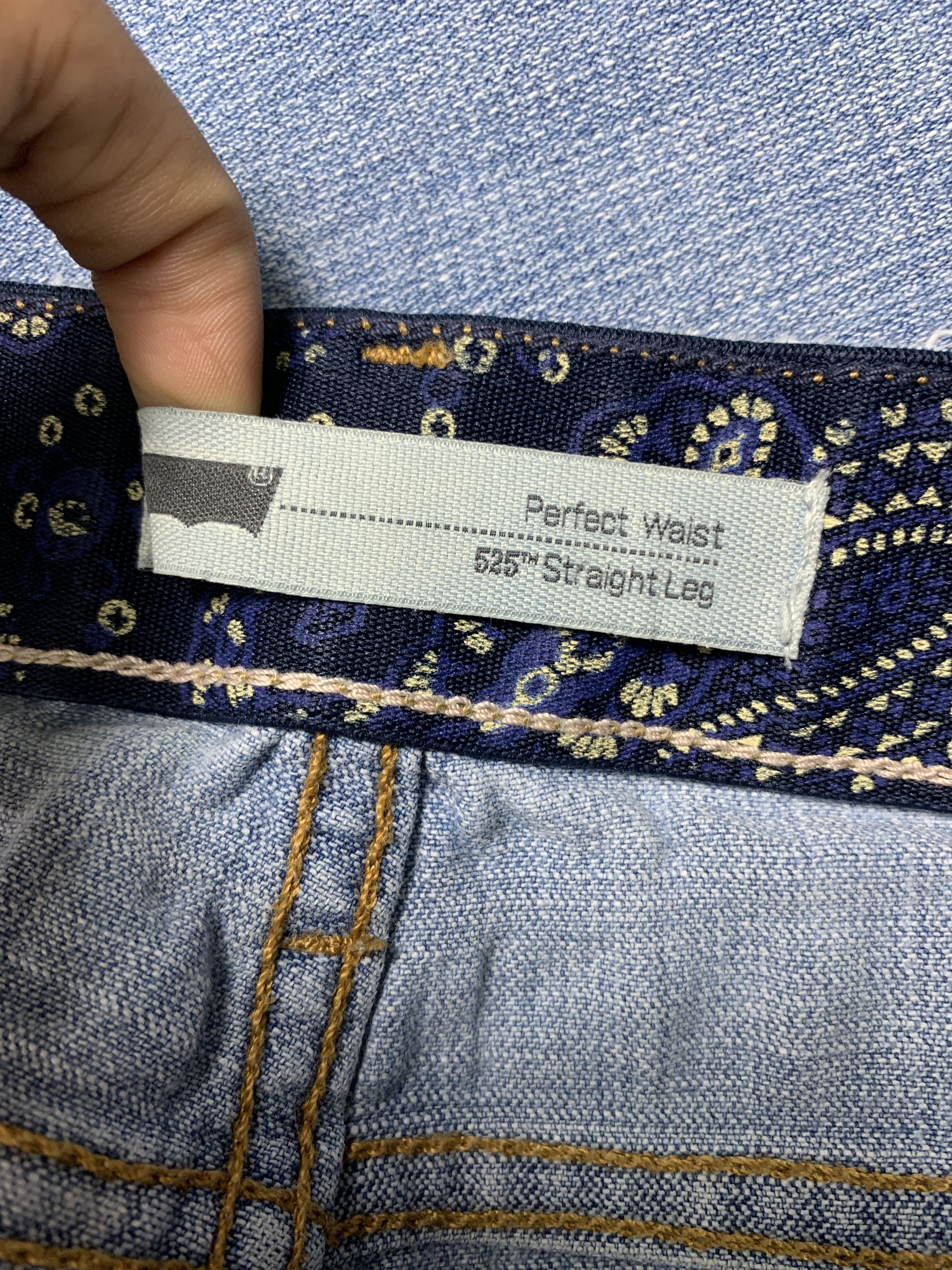 Levi's Vintage Levis 525 Straight Cut Mid Wash Jeans Size 32" / US 10 / IT 46 - 15 Thumbnail