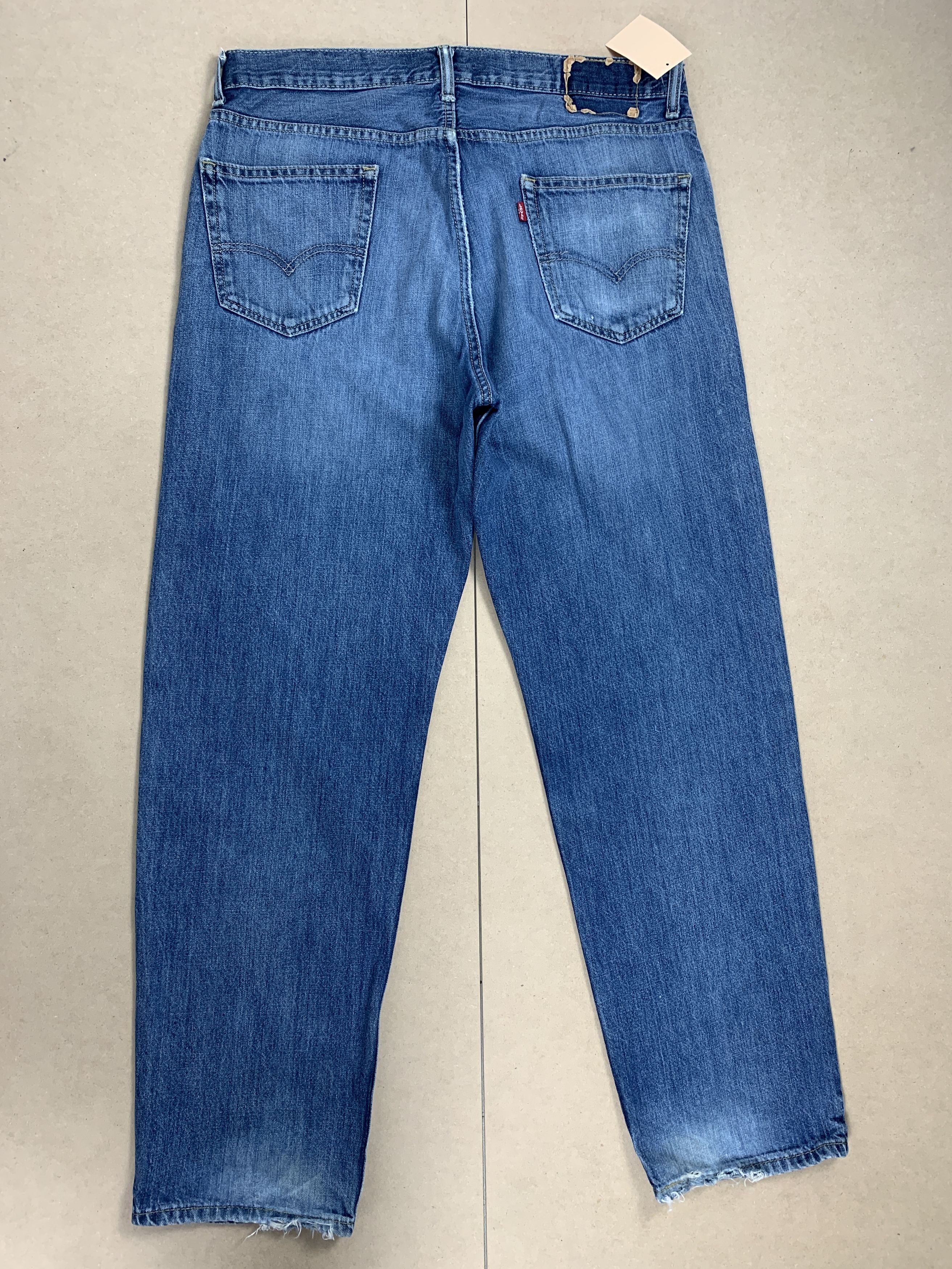 Levi's Vintage Levis 550 Straight Cut Distressed Faded Blue Jeans Size US 36 / EU 52 - 8 Thumbnail