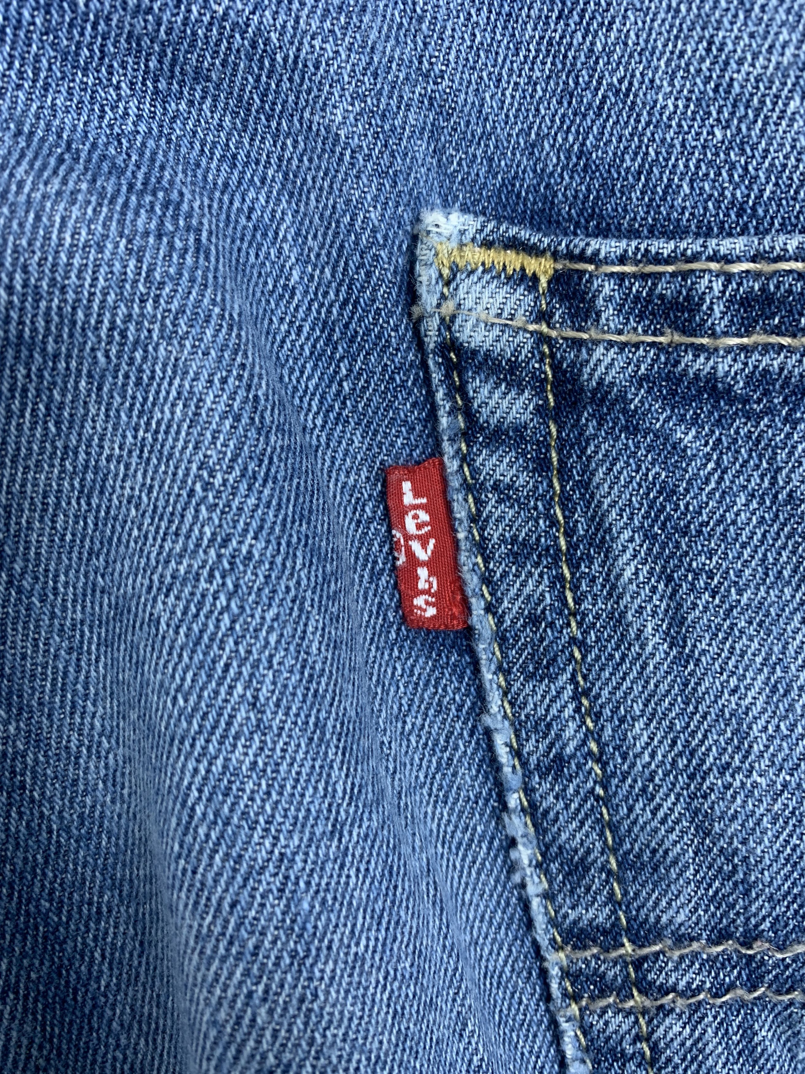 Levi's Vintage Levis 550 Straight Cut Distressed Faded Blue Jeans Size US 36 / EU 52 - 11 Thumbnail