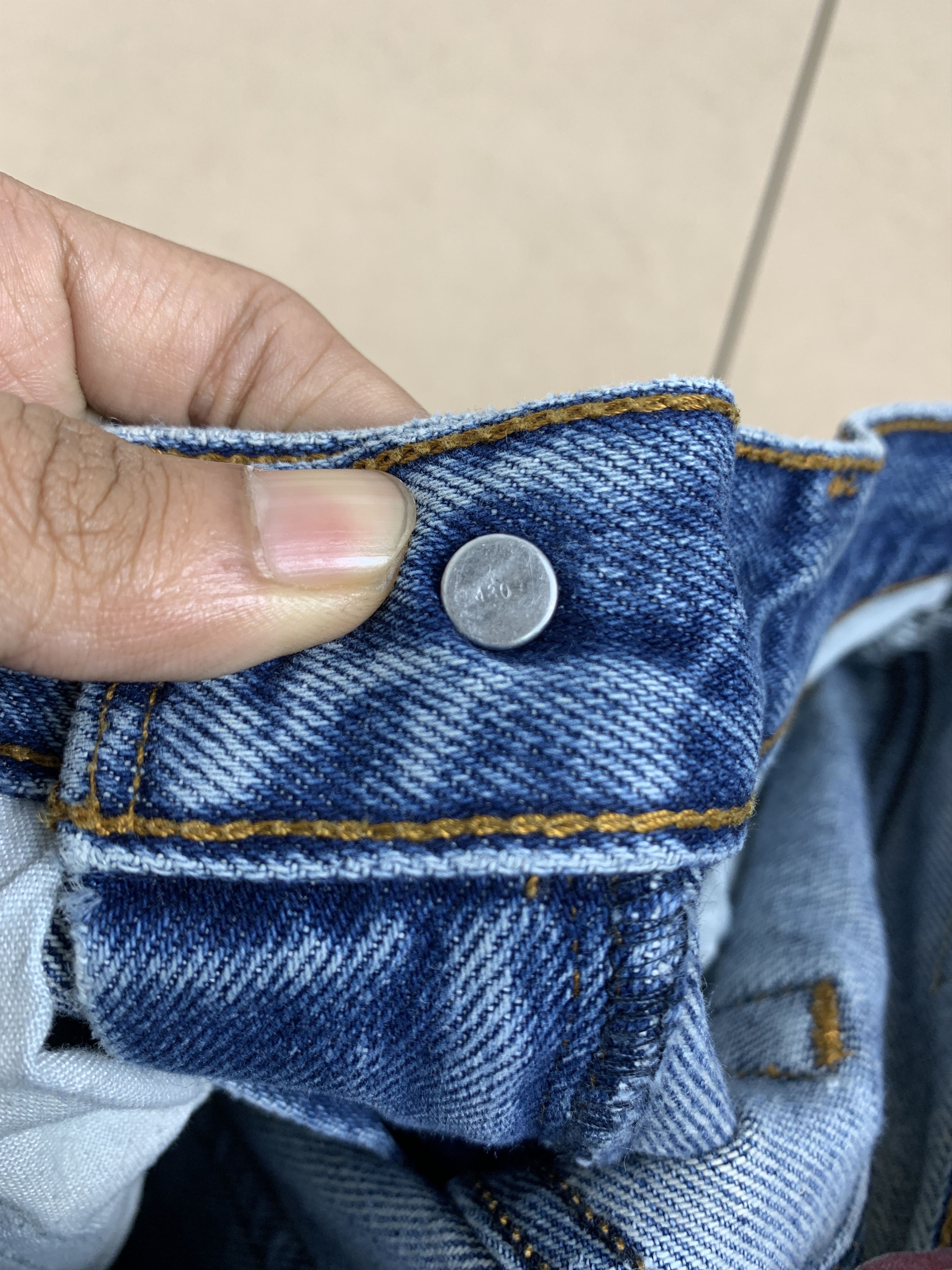 Levi's Vintage Levis 550 Straight Cut Faded Blue Jeans Size 24" / US 00 / IT 34 - 12 Thumbnail
