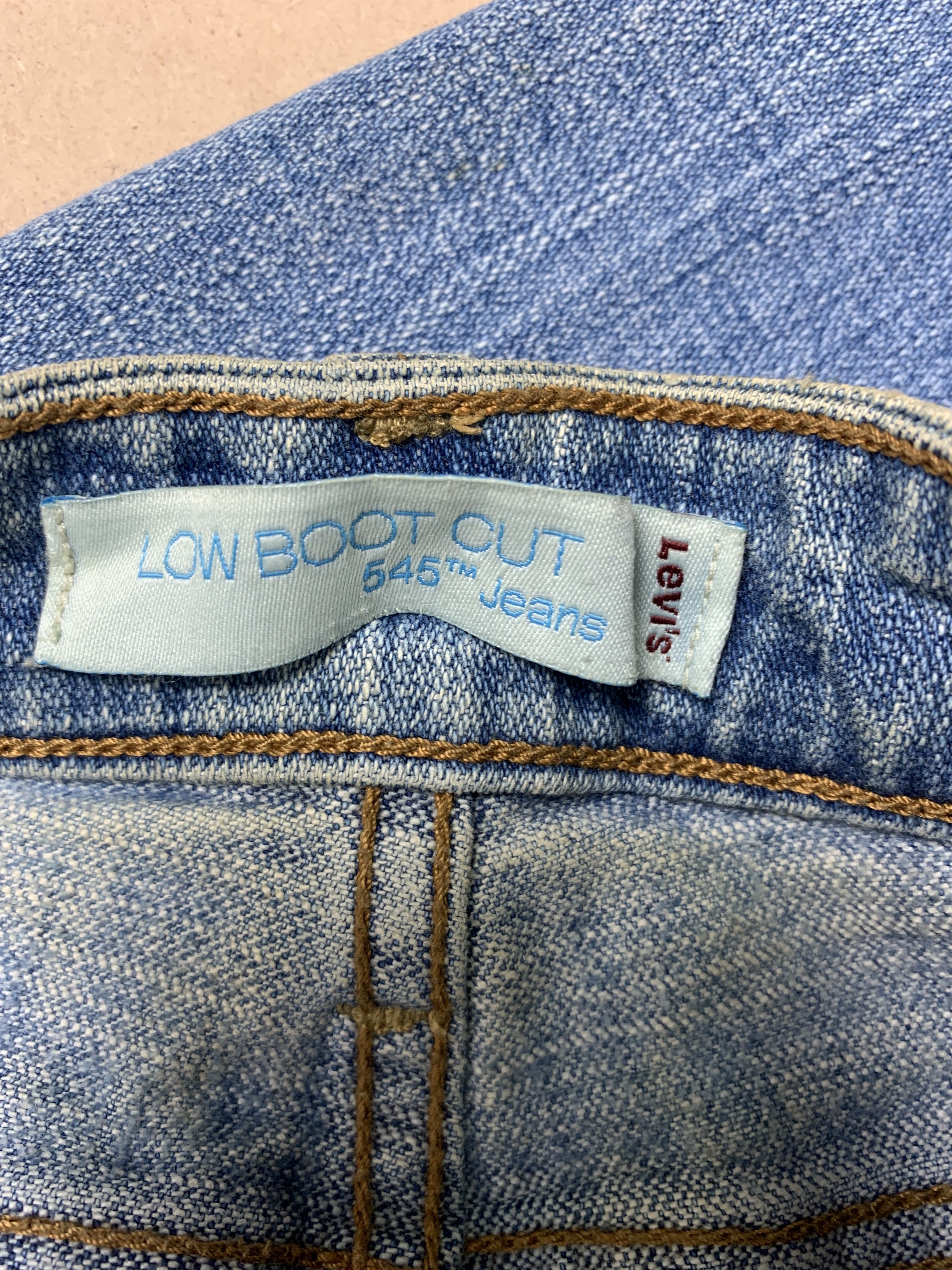 Levi's Vintage Levis 545 Boot Cut Faded Blue Jeans P0311 Size 32" / US 10 / IT 46 - 11 Thumbnail