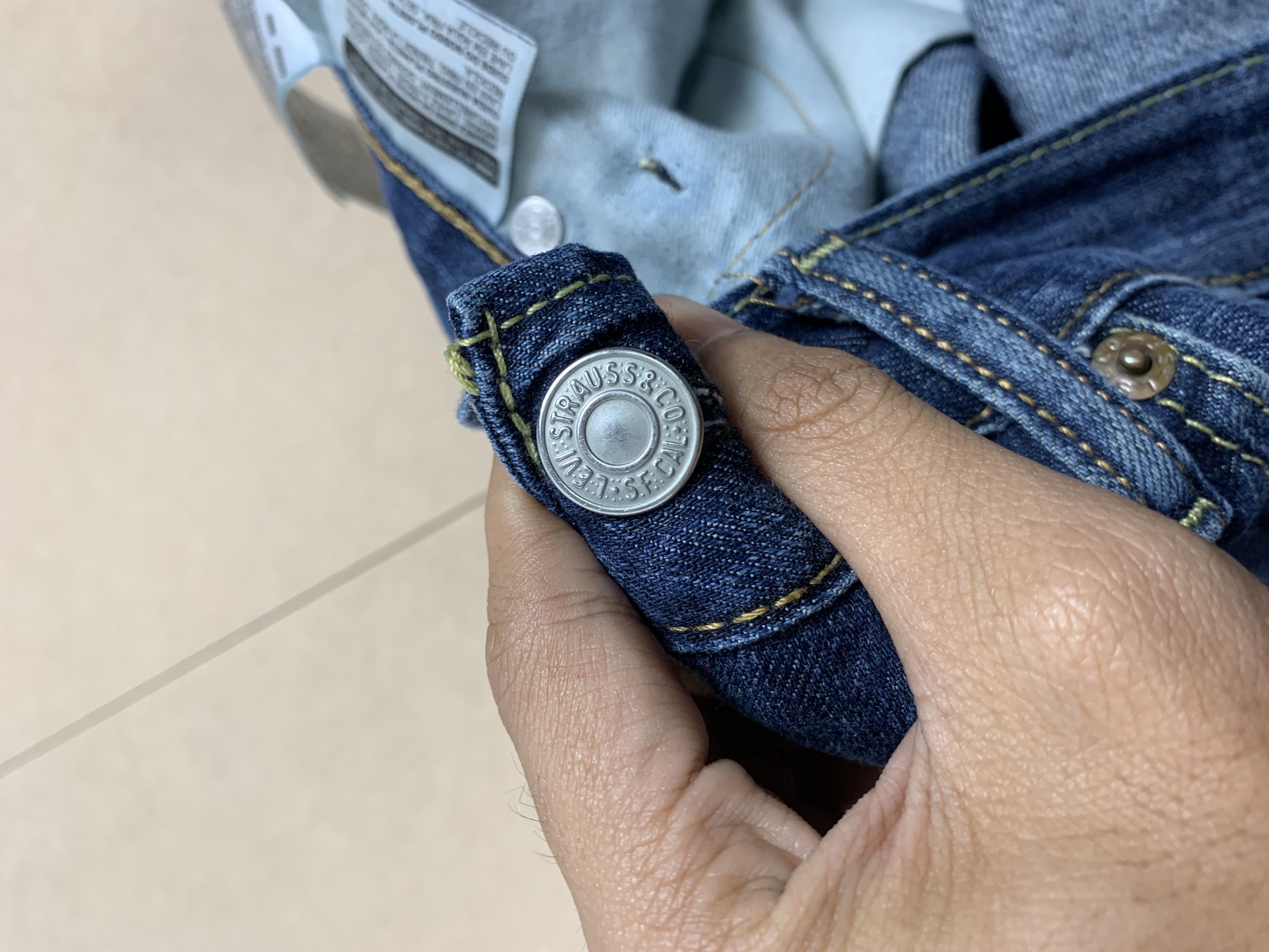 Levi's × Vintage Vintage Levis 514 Straight Cut Faded Blue Jeans Size US 36 / EU 52 - 17 Thumbnail