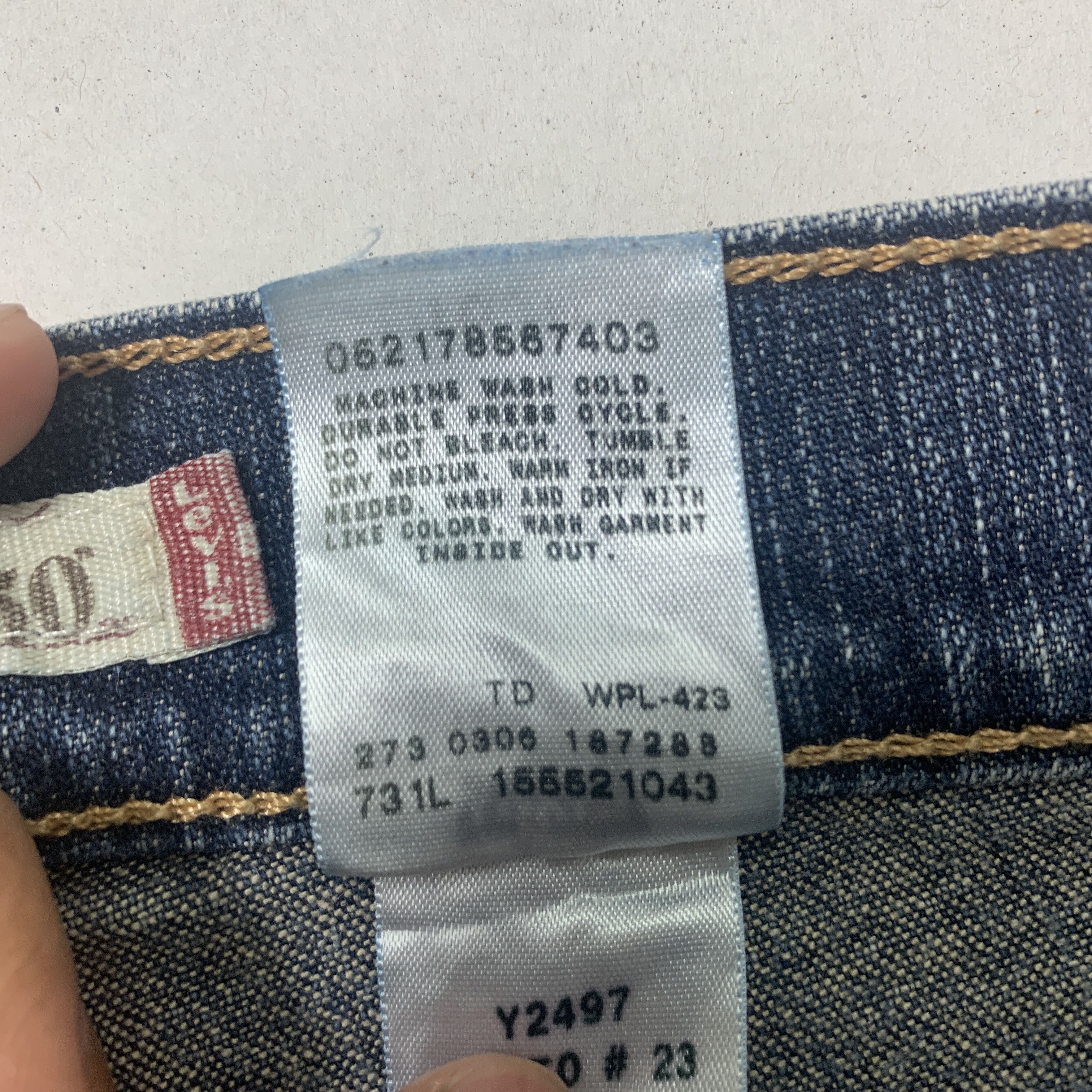 Levi's Vintage LEVI'S 550 Faded Straight Cut Mid Wash Denim Jeans Size US 34 / EU 50 - 9 Thumbnail