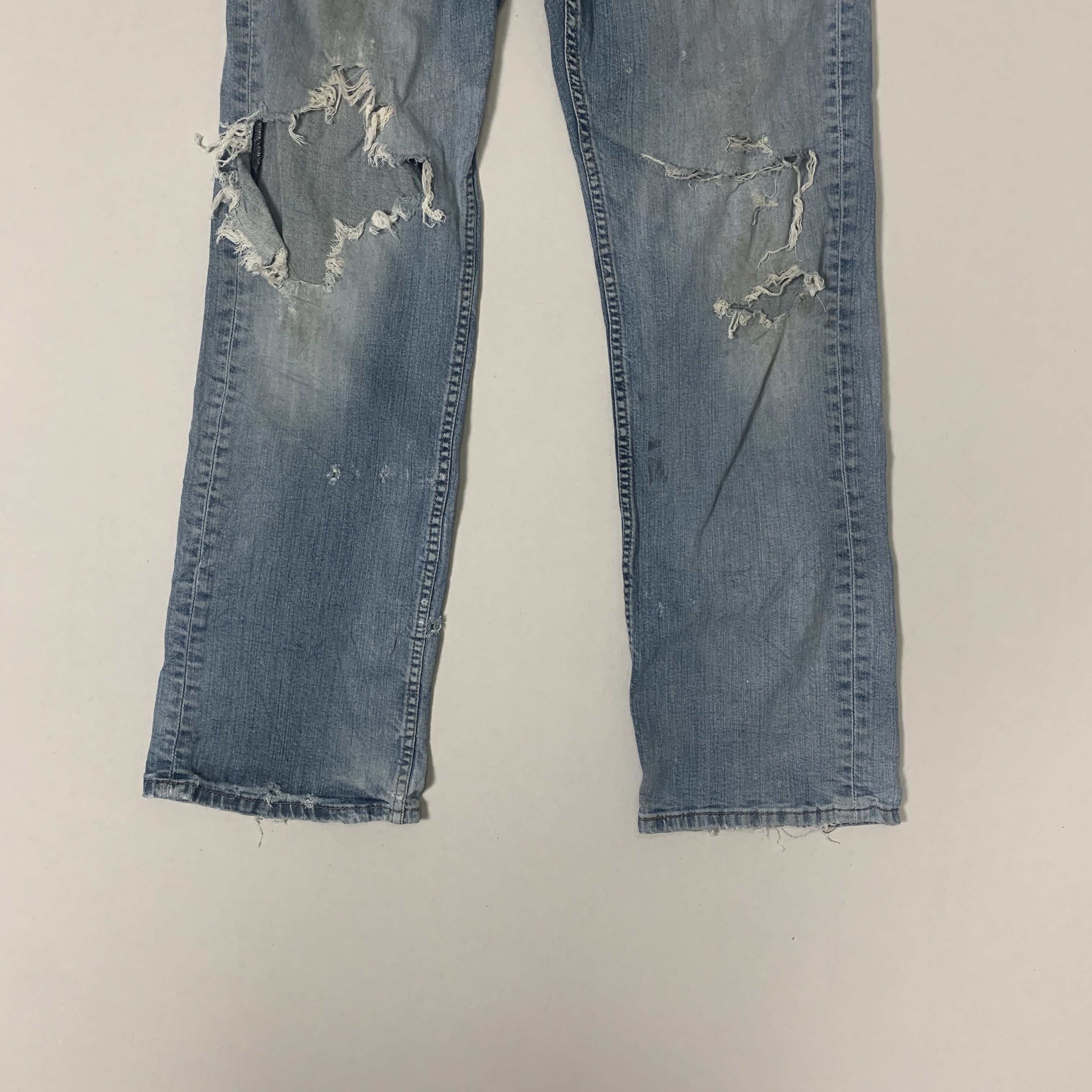 Levi's Vintage LEVI'S Flared Bootcut Distressed Jeans P0030 Size US 34 / EU 50 - 5 Thumbnail