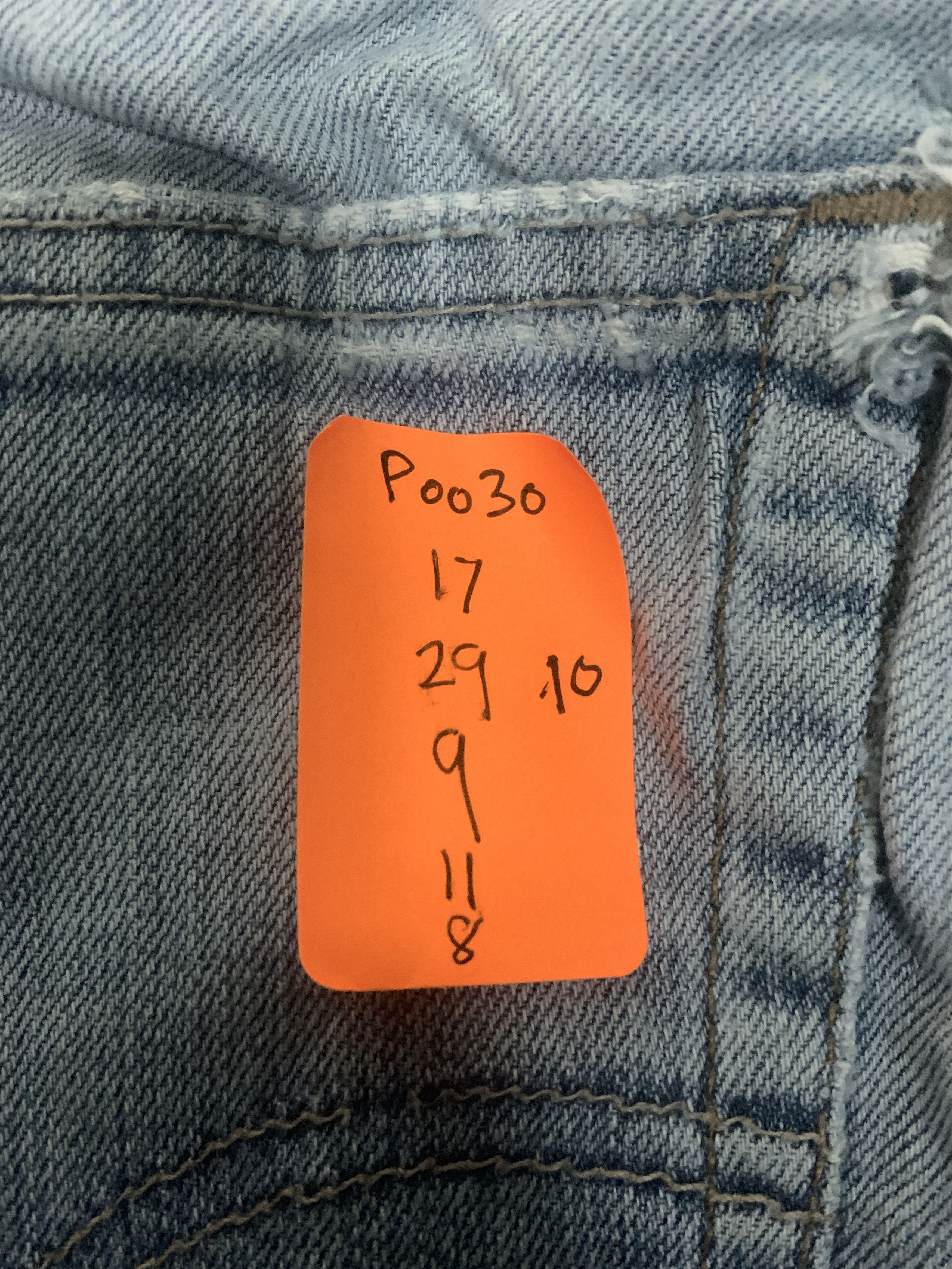 Levi's Vintage LEVI'S Flared Bootcut Distressed Jeans P0030 Size US 34 / EU 50 - 23 Thumbnail