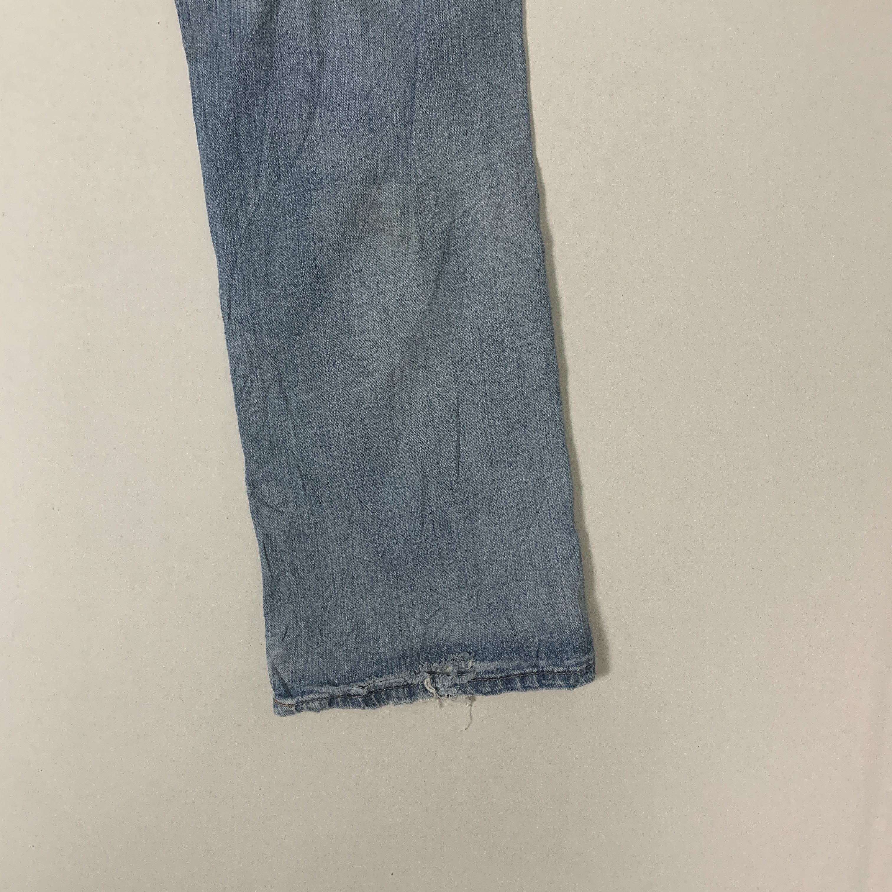 Levi's Vintage LEVI'S Flared Bootcut Distressed Jeans P0030 Size US 34 / EU 50 - 18 Thumbnail