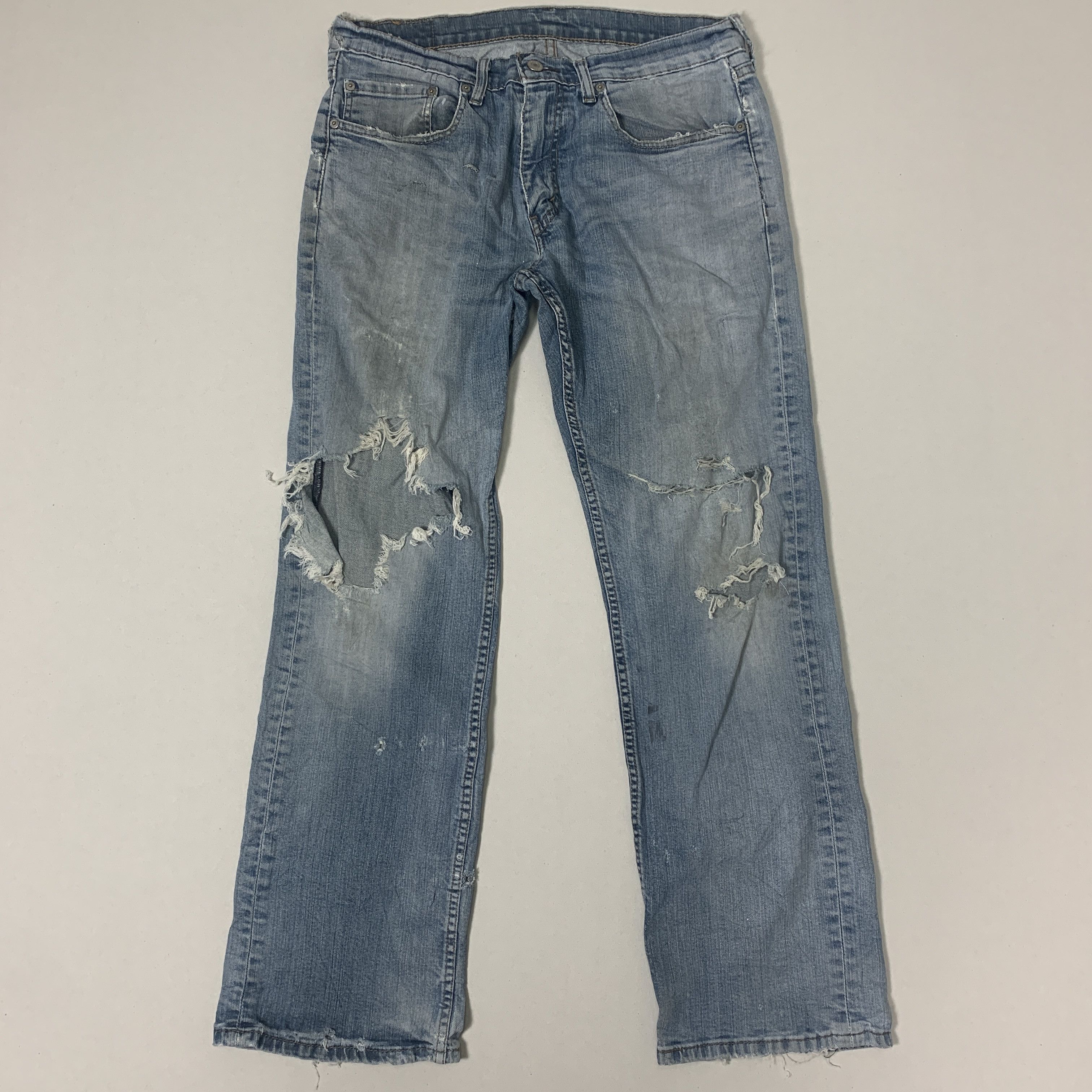 Levi's Vintage LEVI'S Flared Bootcut Distressed Jeans P0030 Size US 34 / EU 50 - 2 Thumbnail