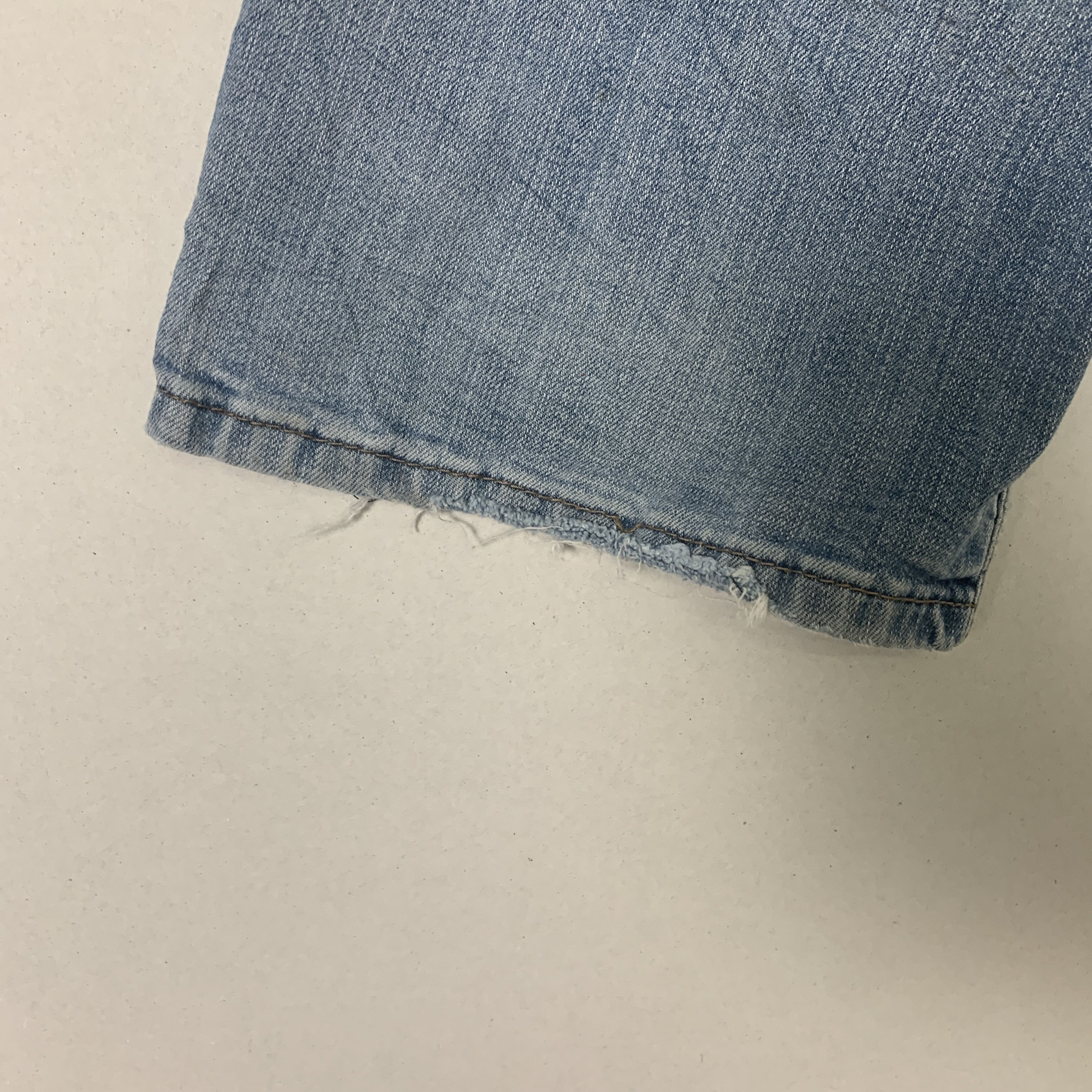 Levi's Vintage LEVI'S Flared Bootcut Distressed Jeans P0030 Size US 34 / EU 50 - 20 Thumbnail