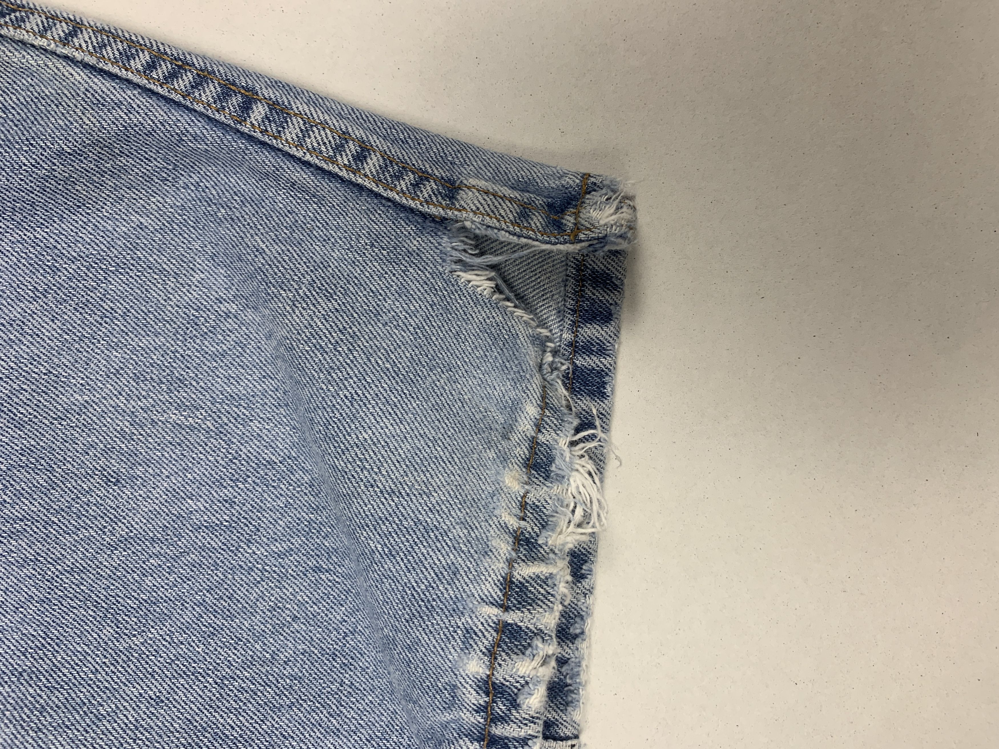 Levi's × Vintage Vintage Levis 560 Blue Denim Jeans Size US 34 / EU 50 - 22 Thumbnail