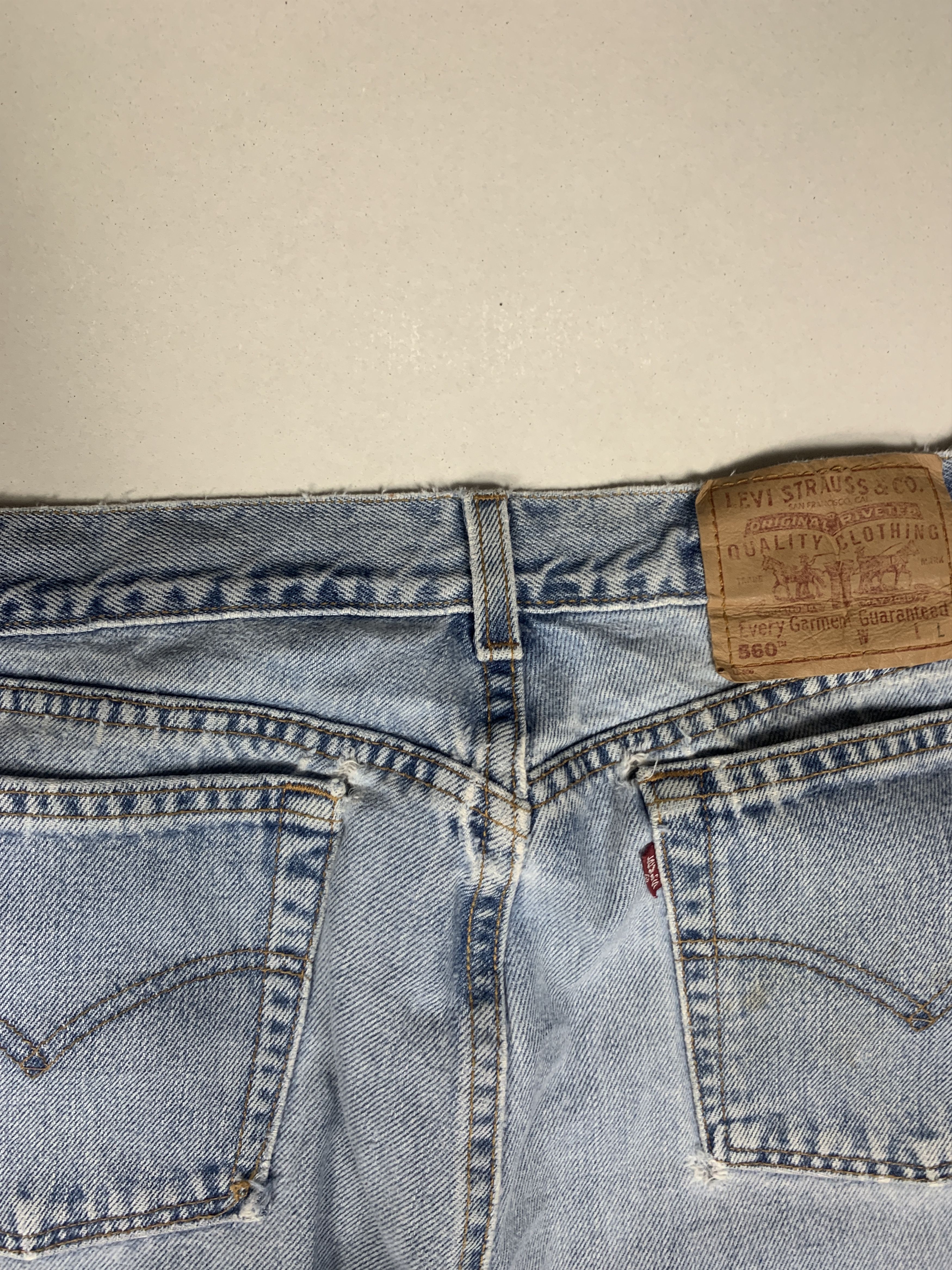 Levi's × Vintage Vintage Levis 560 Blue Denim Jeans Size US 34 / EU 50 - 18 Thumbnail