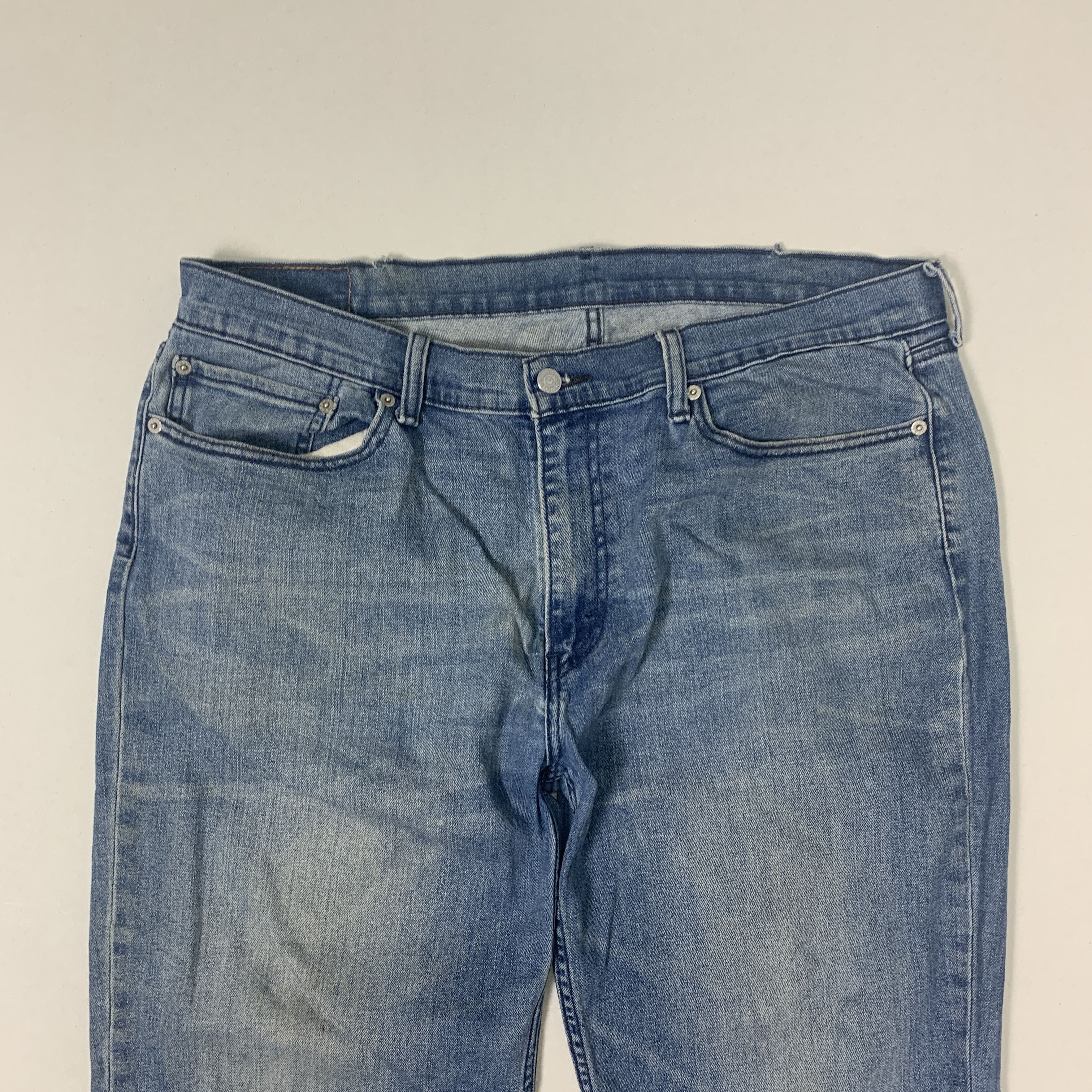 Levi's × Vintage Vintage LEVI'S 514 Faded Mid Wash Straight Cut Jeans Size US 38 / EU 54 - 2 Thumbnail