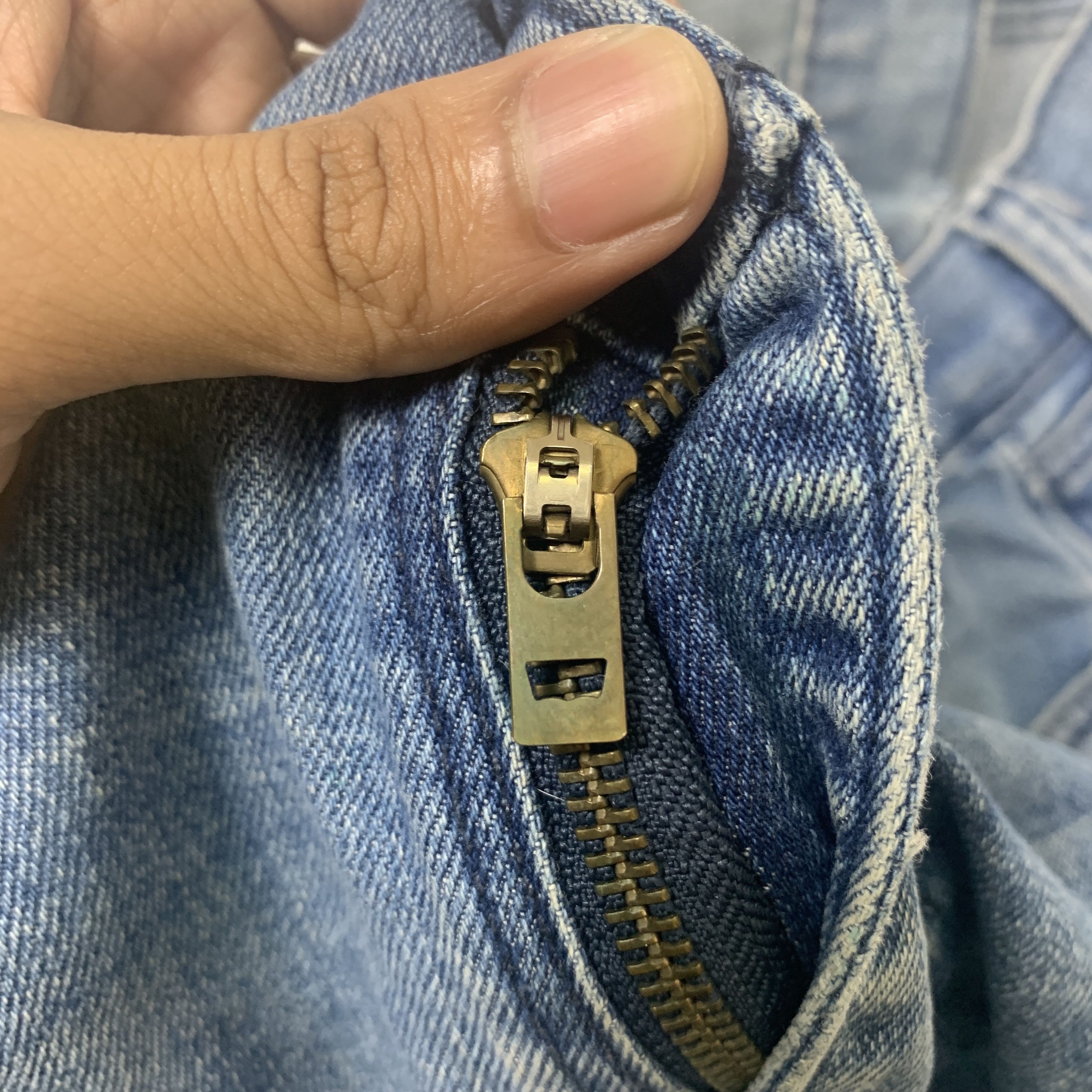 Levi's × Vintage Vintage LEVI'S 514 Faded Mid Wash Straight Cut Jeans Size US 38 / EU 54 - 8 Thumbnail