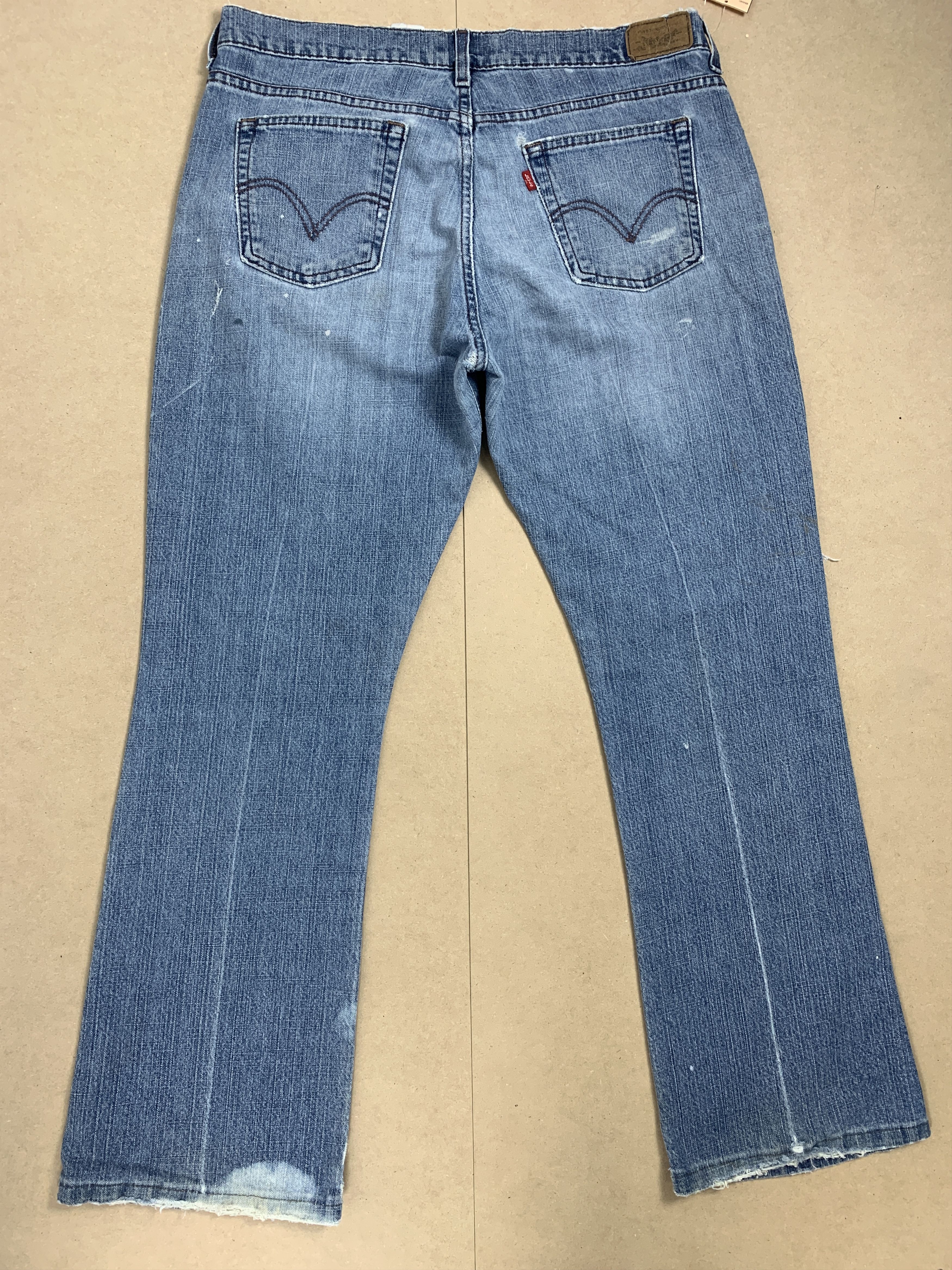 Levi's Vintage Levis 515 Boot Cut Distressed Faded Jeans P0175 Size US 34 / EU 50 - 12 Thumbnail
