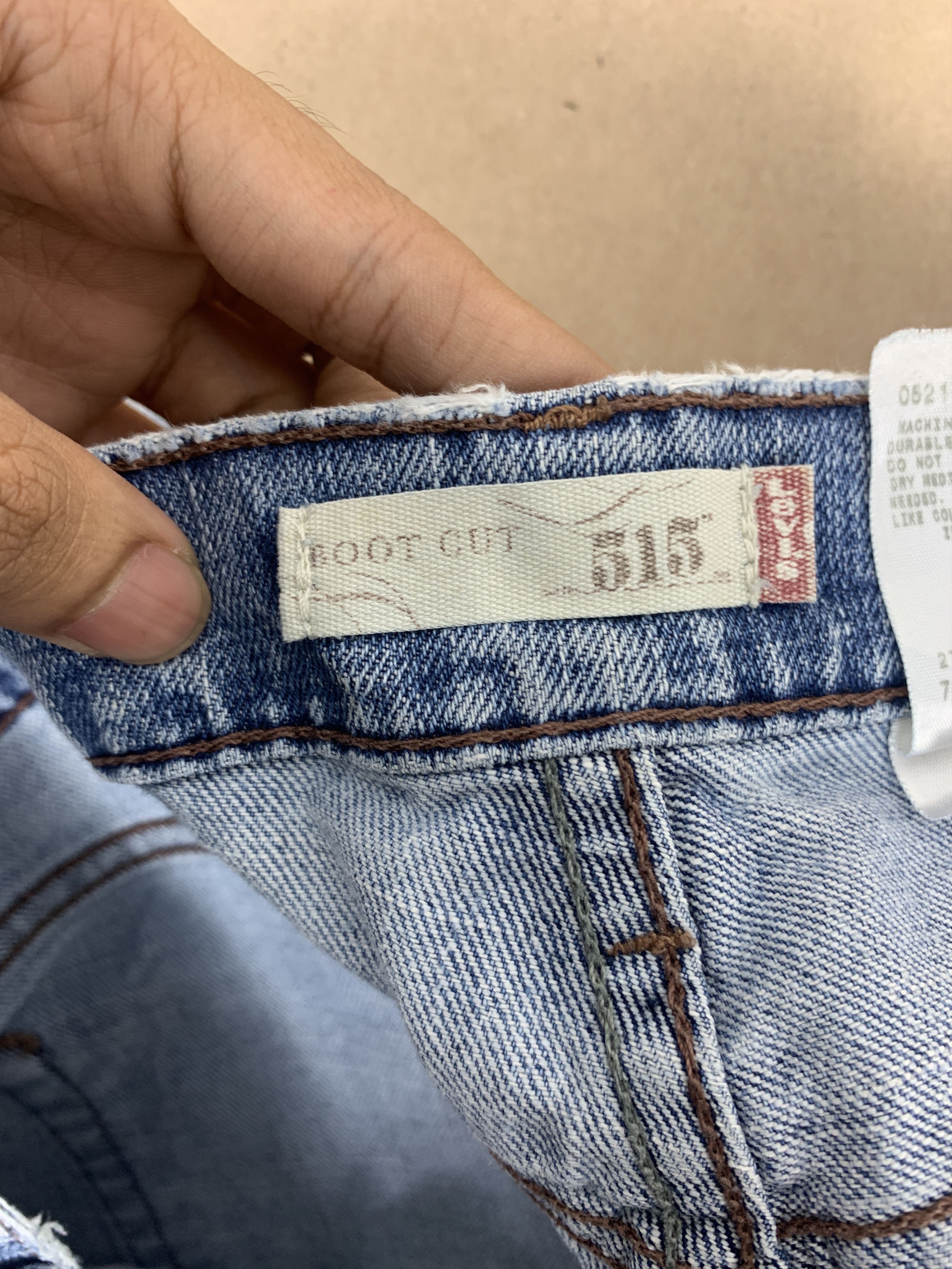 Levi's Vintage Levis 515 Boot Cut Distressed Faded Jeans P0175 Size US 34 / EU 50 - 19 Thumbnail