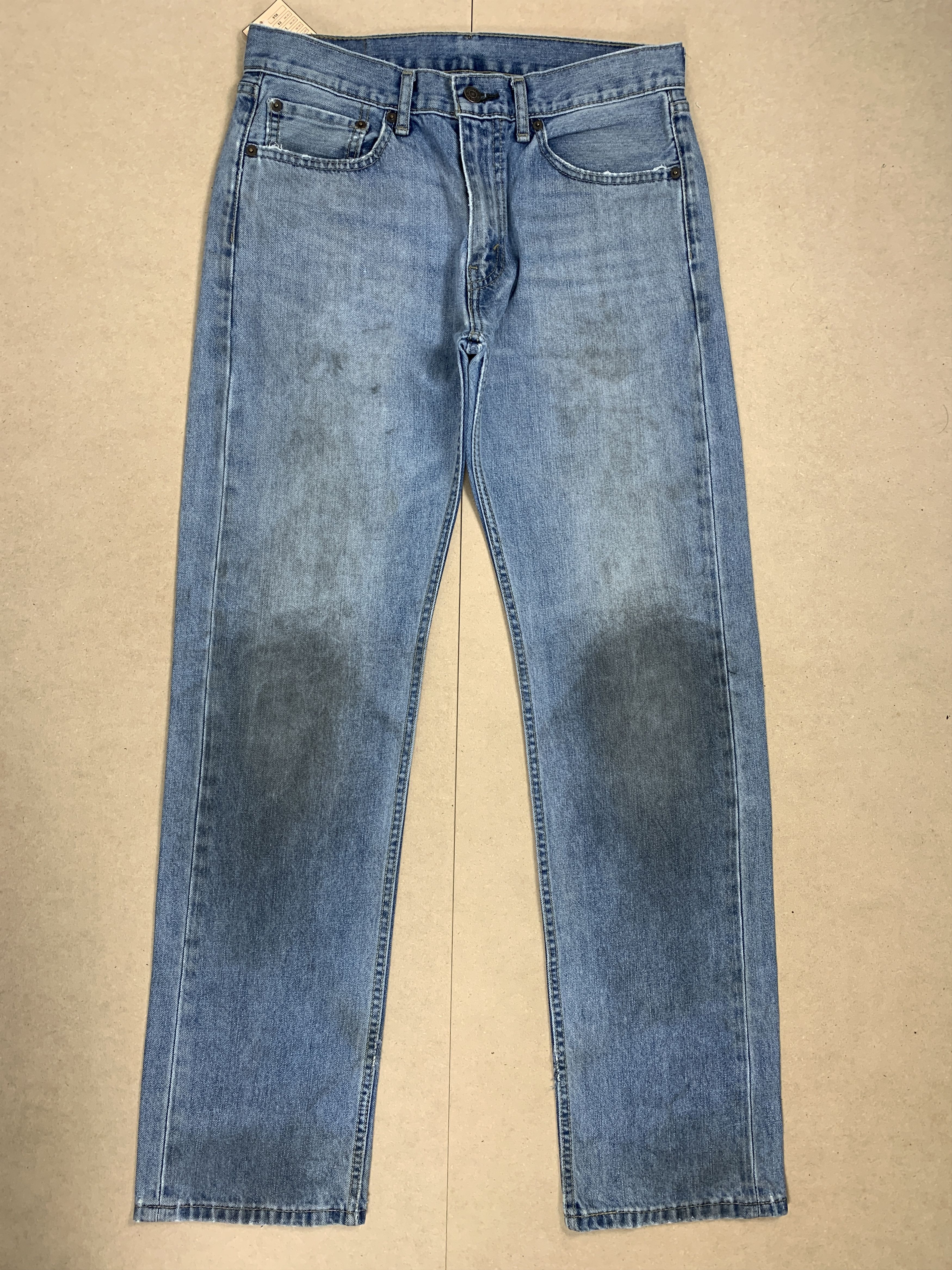 Levi's × Vintage Vintage Levis 505 Distress Straight Cut Mid Wash Jeans Size US 32 / EU 48 - 1 Thumbnail