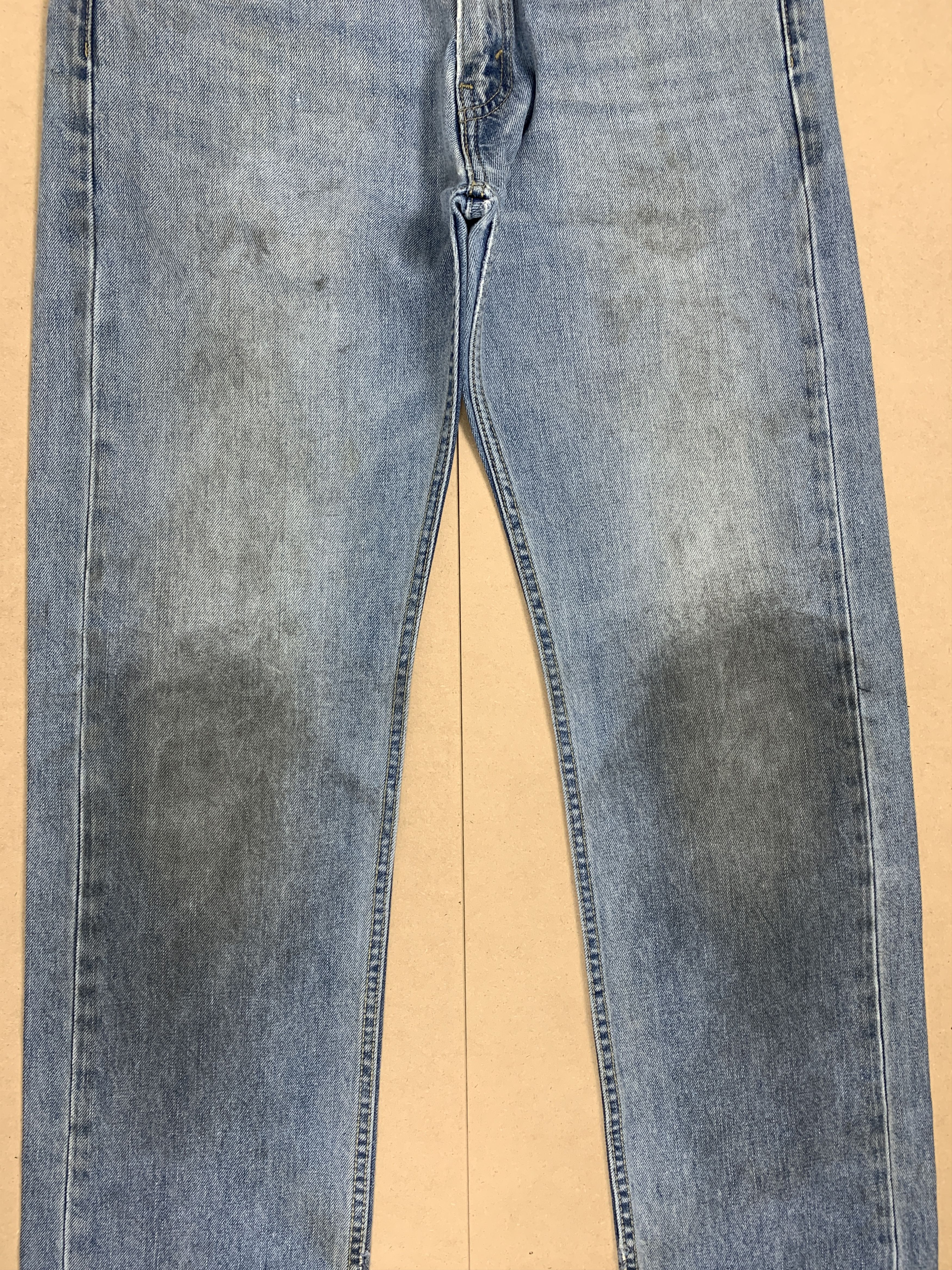 Levi's × Vintage Vintage Levis 505 Distress Straight Cut Mid Wash Jeans Size US 32 / EU 48 - 3 Thumbnail