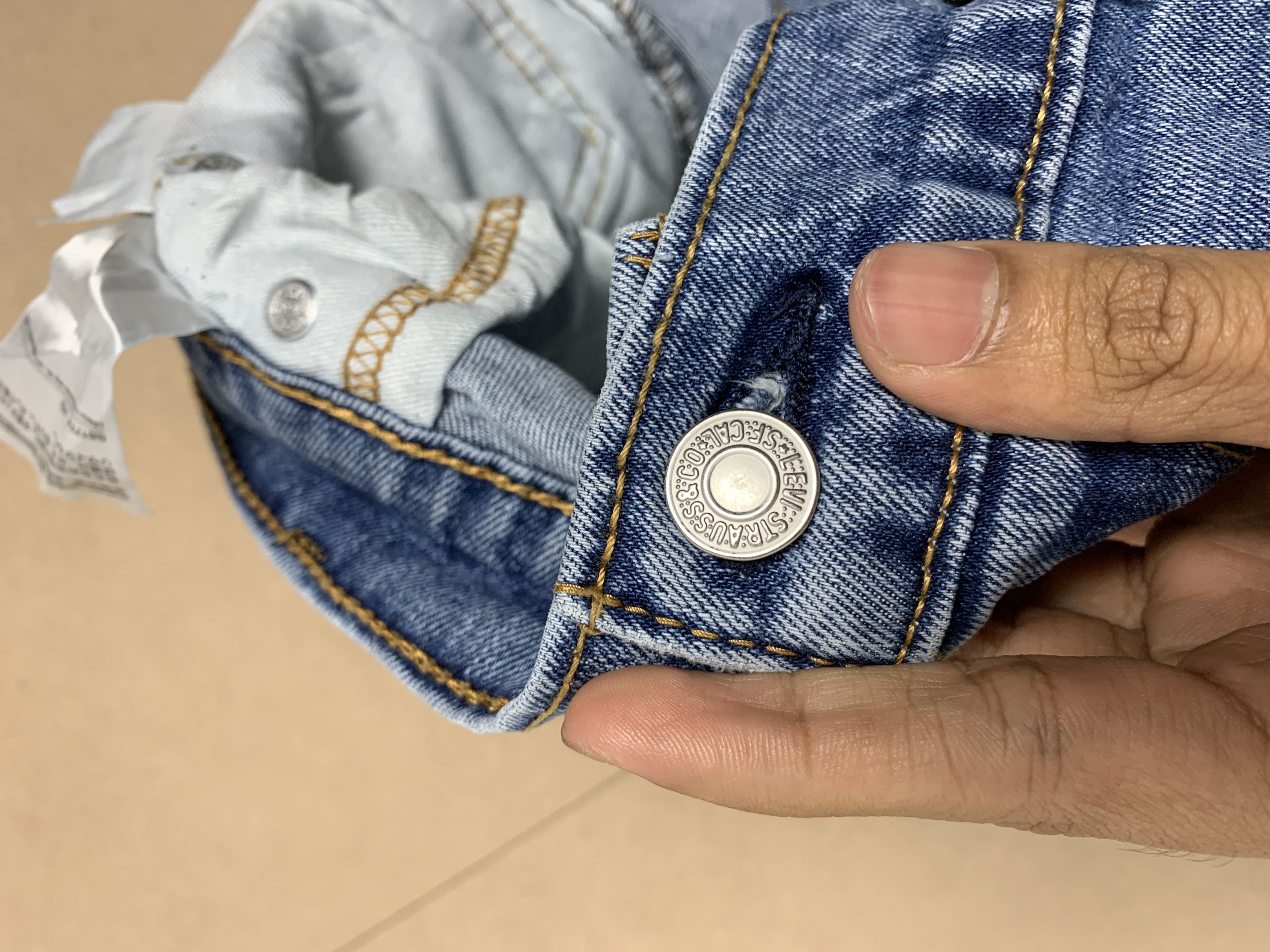 Levi's × Vintage Vintage Levis 541 Distressed Faded Mid Wash Jeans Size US 37 - 23 Thumbnail