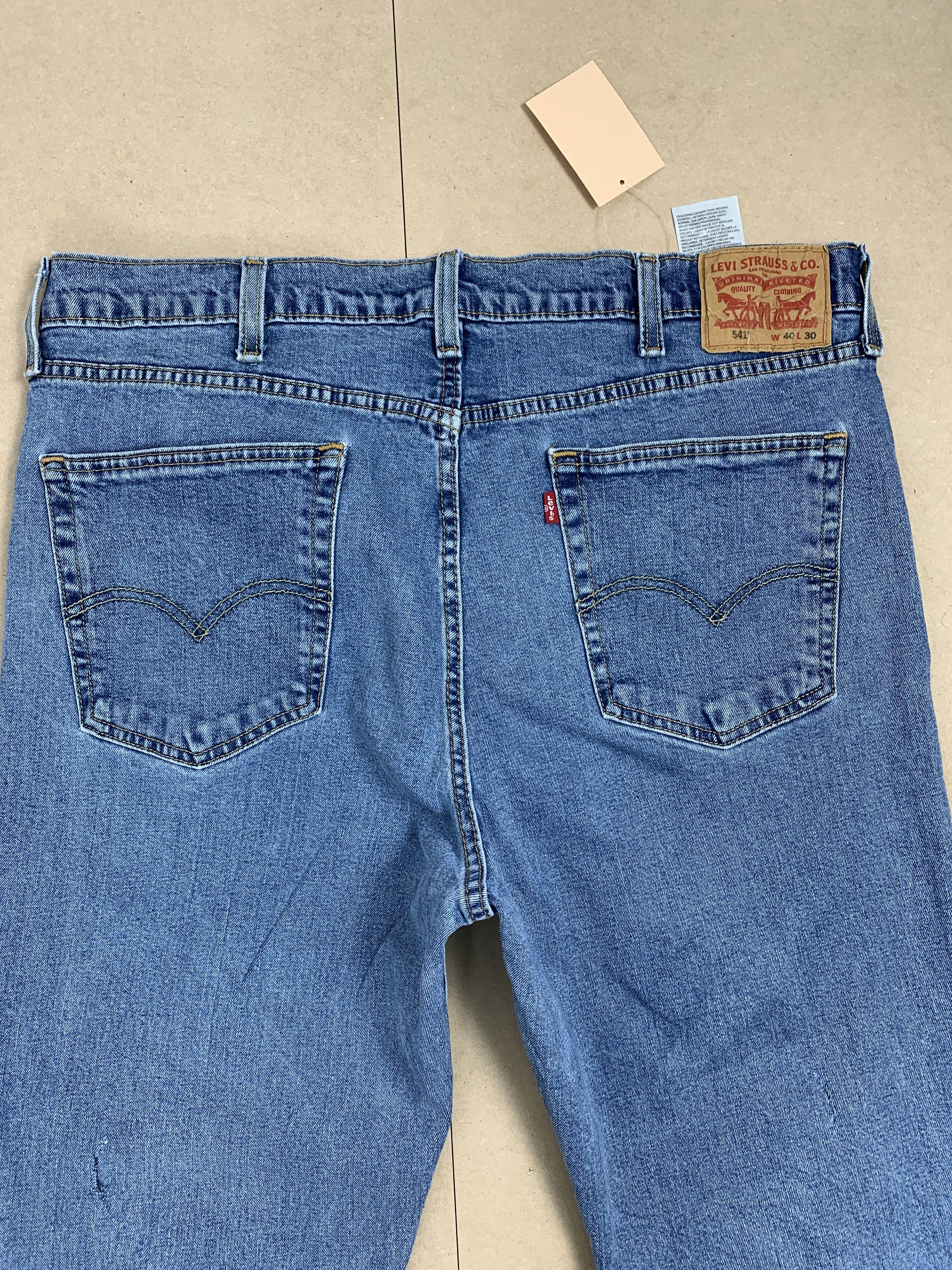 Levi's × Vintage Vintage Levis 541 Distressed Faded Mid Wash Jeans Size US 37 - 9 Thumbnail