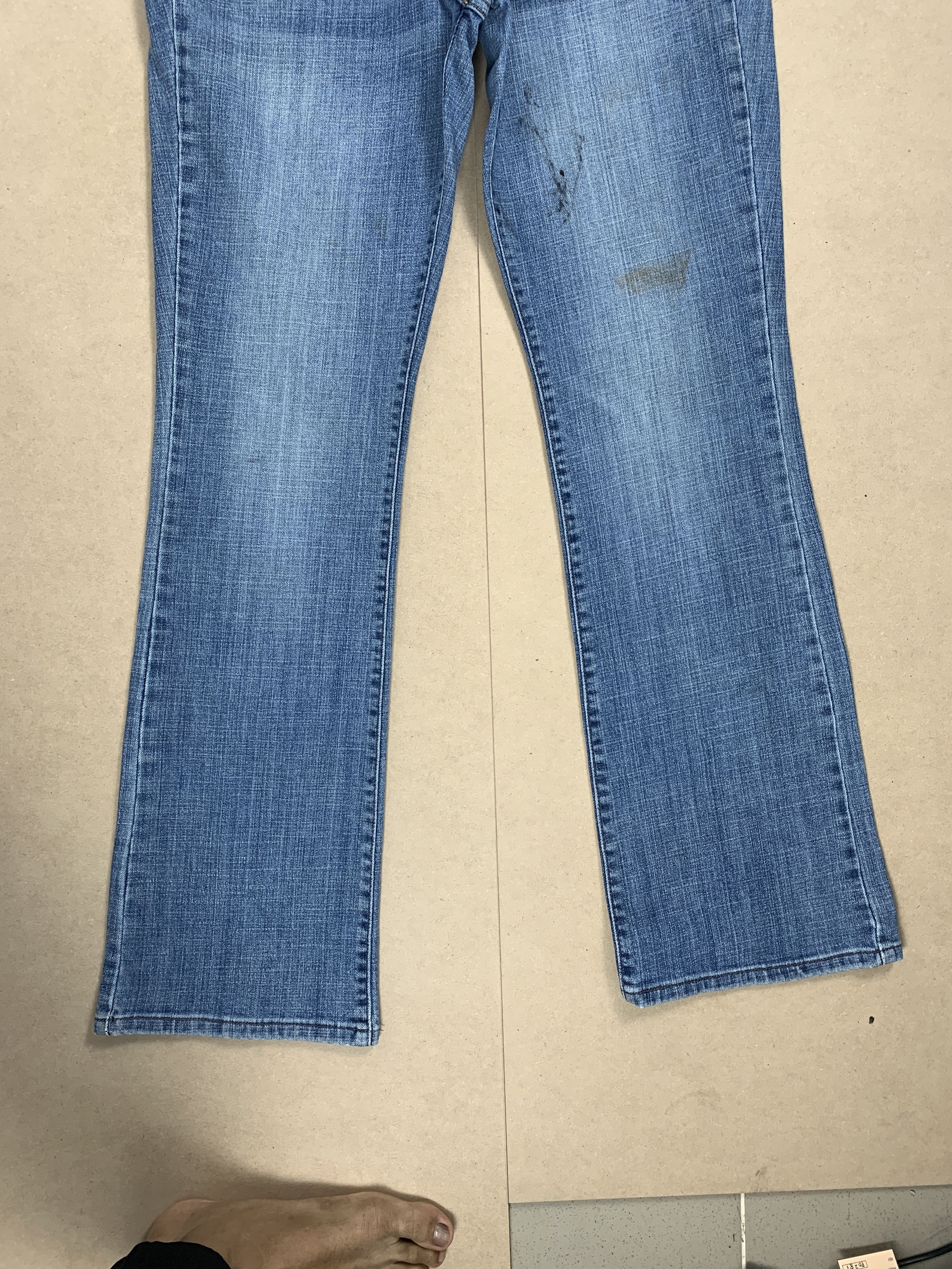Levi's Vintage Levis 515 Flared Boot Cut Faded Blue Jeans Size 34" / US 12 / IT 48 - 4 Thumbnail