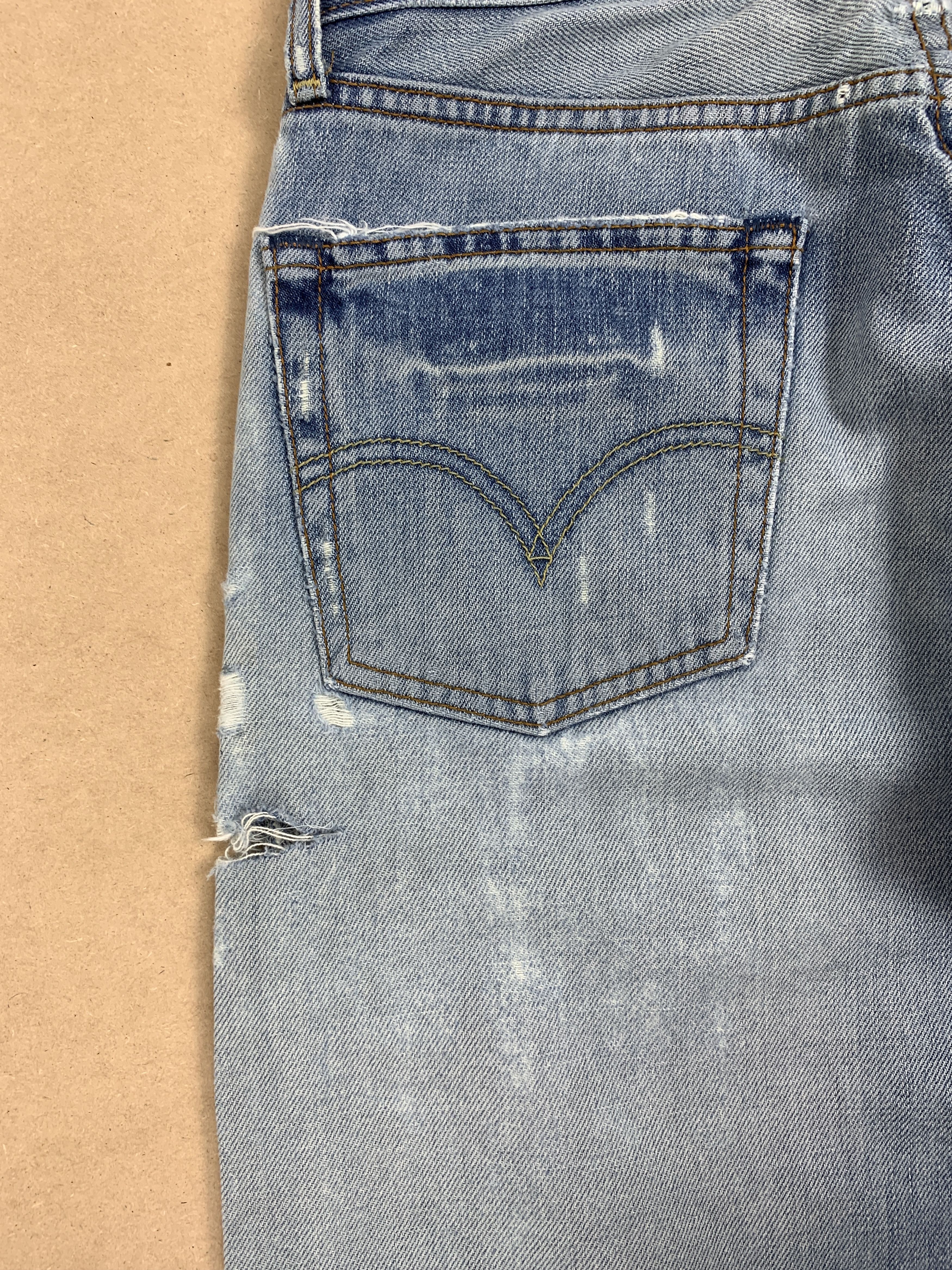 Levi's Vintage Y2K Levi's 503 Leather Patch Distressed Jeans P0123 Size US 26 / EU 42 - 12 Thumbnail