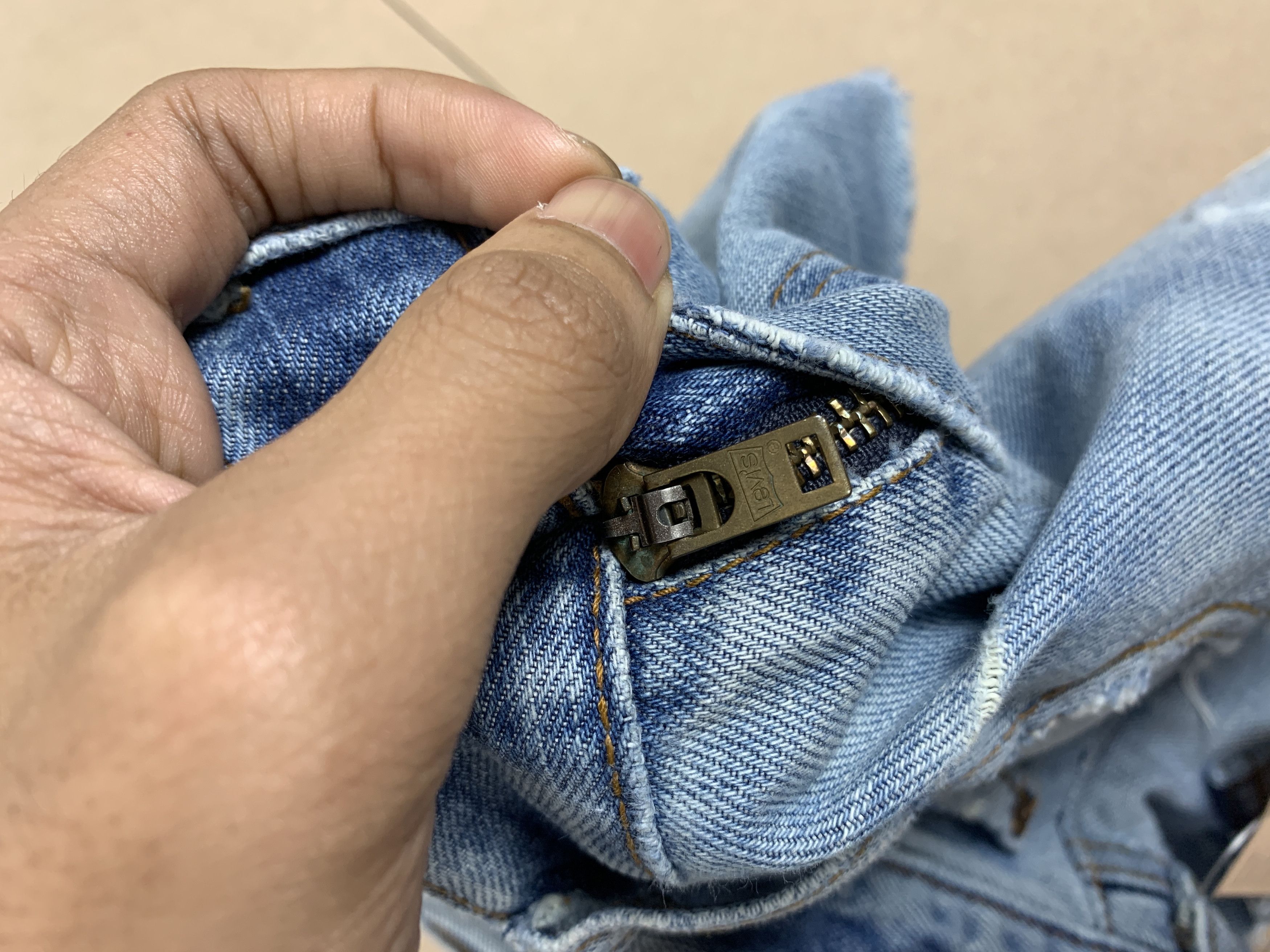 Levi's Vintage Y2K Levi's 503 Leather Patch Distressed Jeans P0123 Size US 26 / EU 42 - 18 Thumbnail