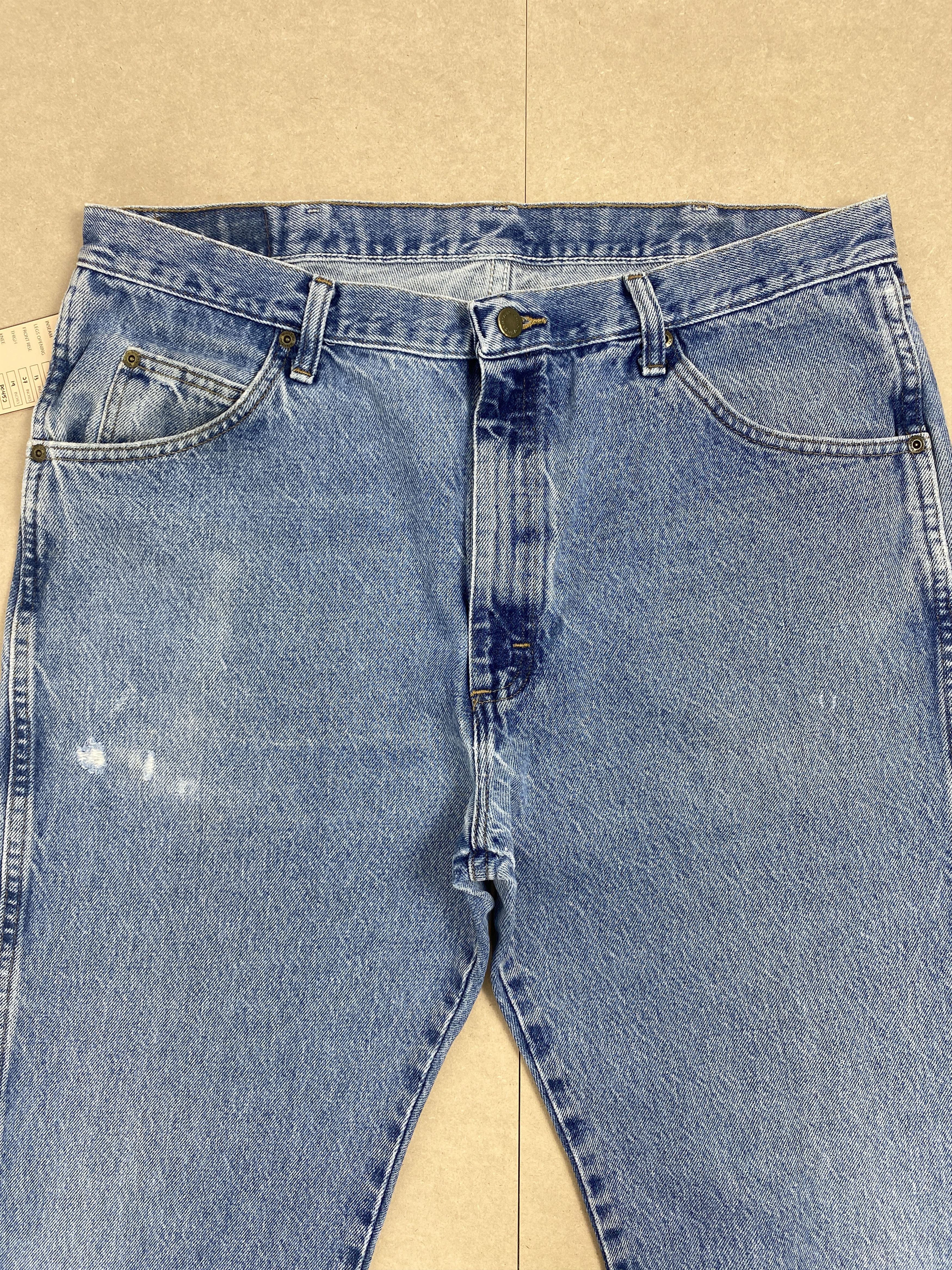 Vintage Vintage Wrangler Distressed Faded Straight Cut Blue Jeans Size US 38 / EU 54 - 2 Thumbnail