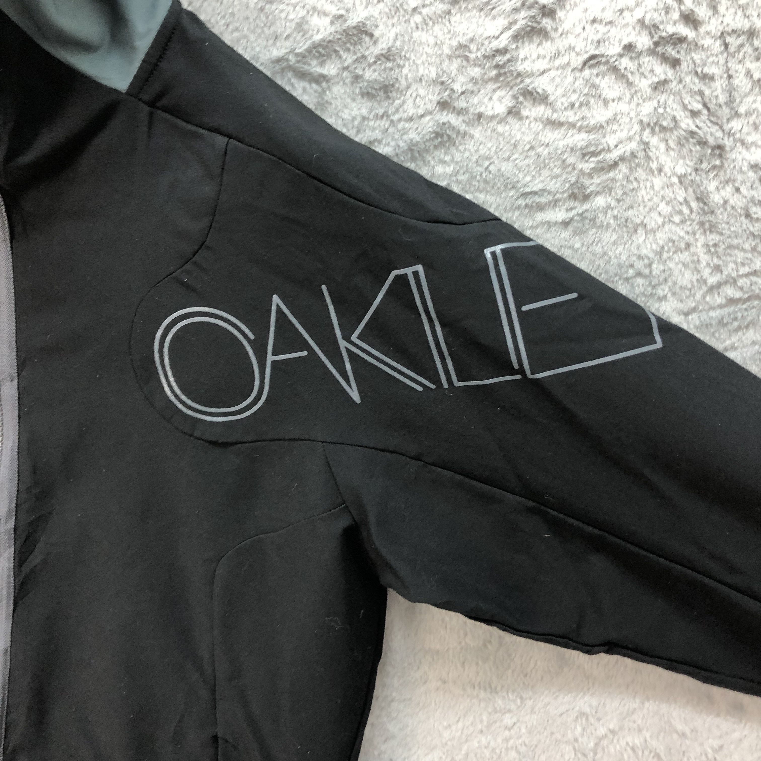 Oakley OAKLEY Hooded Light Jacket #4954-29 Size US XXL / EU 58 / 5 - 7 Thumbnail