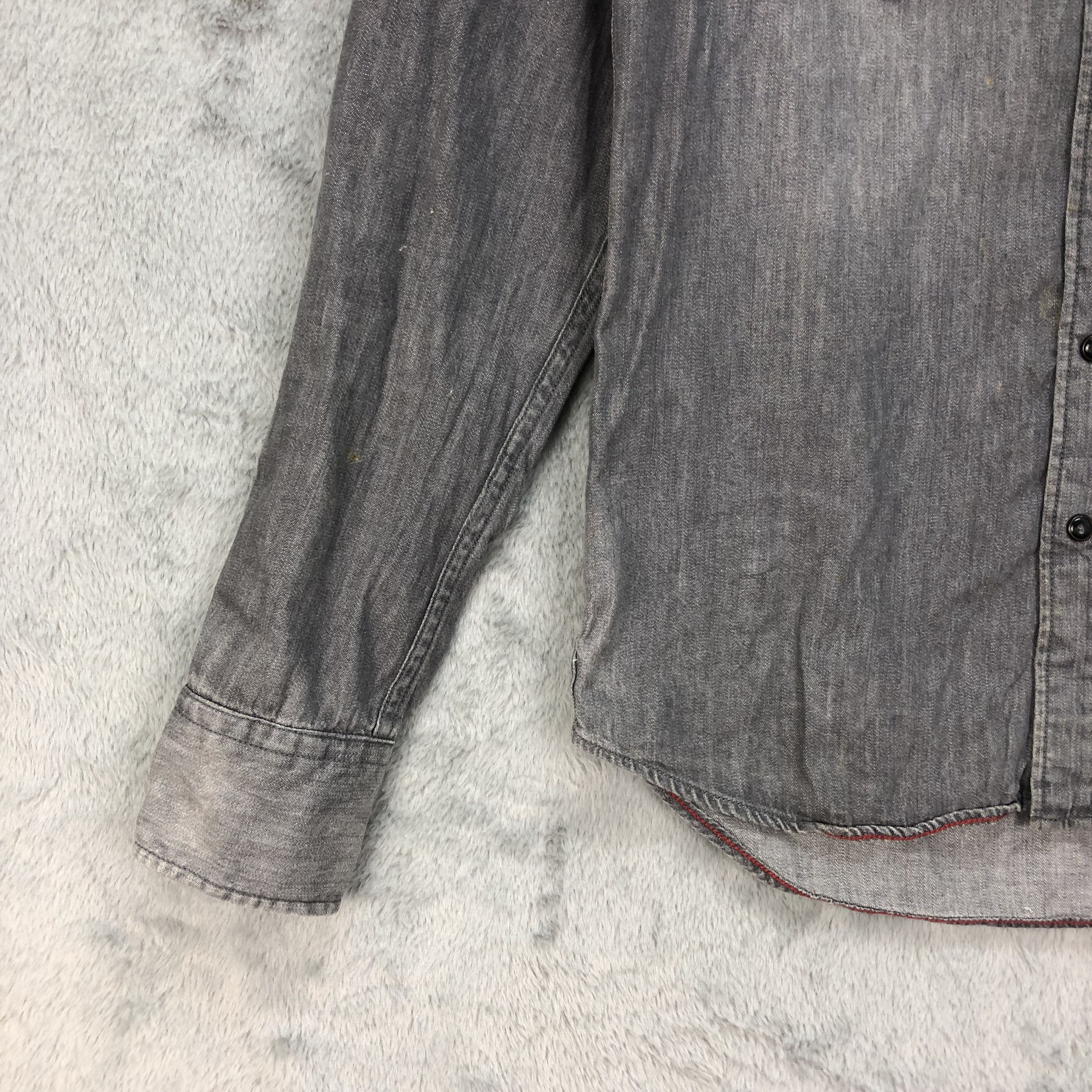 Japanese Brand Vintage Replay Denim Button Ups Shirt / Chambray #4734-166 Size US S / EU 44-46 / 1 - 7 Thumbnail