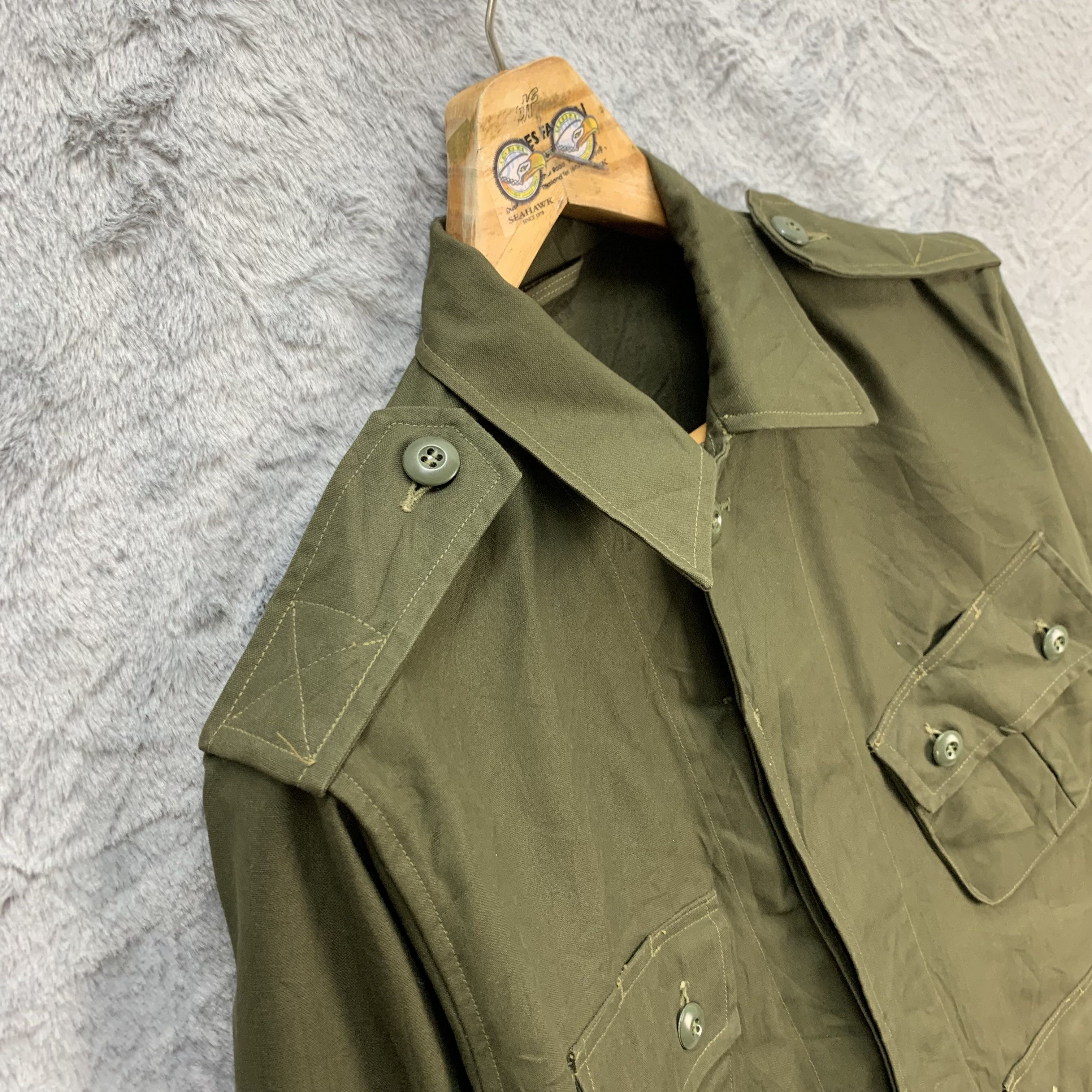 Vintage Army Uniform Military Field Jacket / Chore Jacket #4400-152 Size US M / EU 48-50 / 2 - 4 Thumbnail