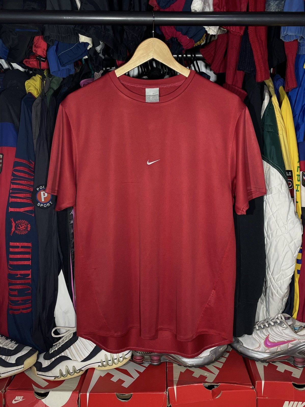 Nike × Vintage Nike TN Red Big Logo Size US M / EU 48-50 / 2 - 3 Thumbnail
