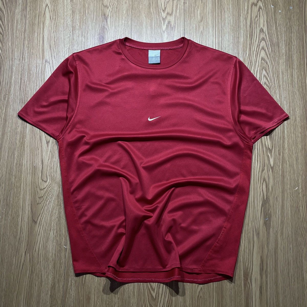 Nike × Vintage Nike TN Red Big Logo Size US M / EU 48-50 / 2 - 12 Thumbnail