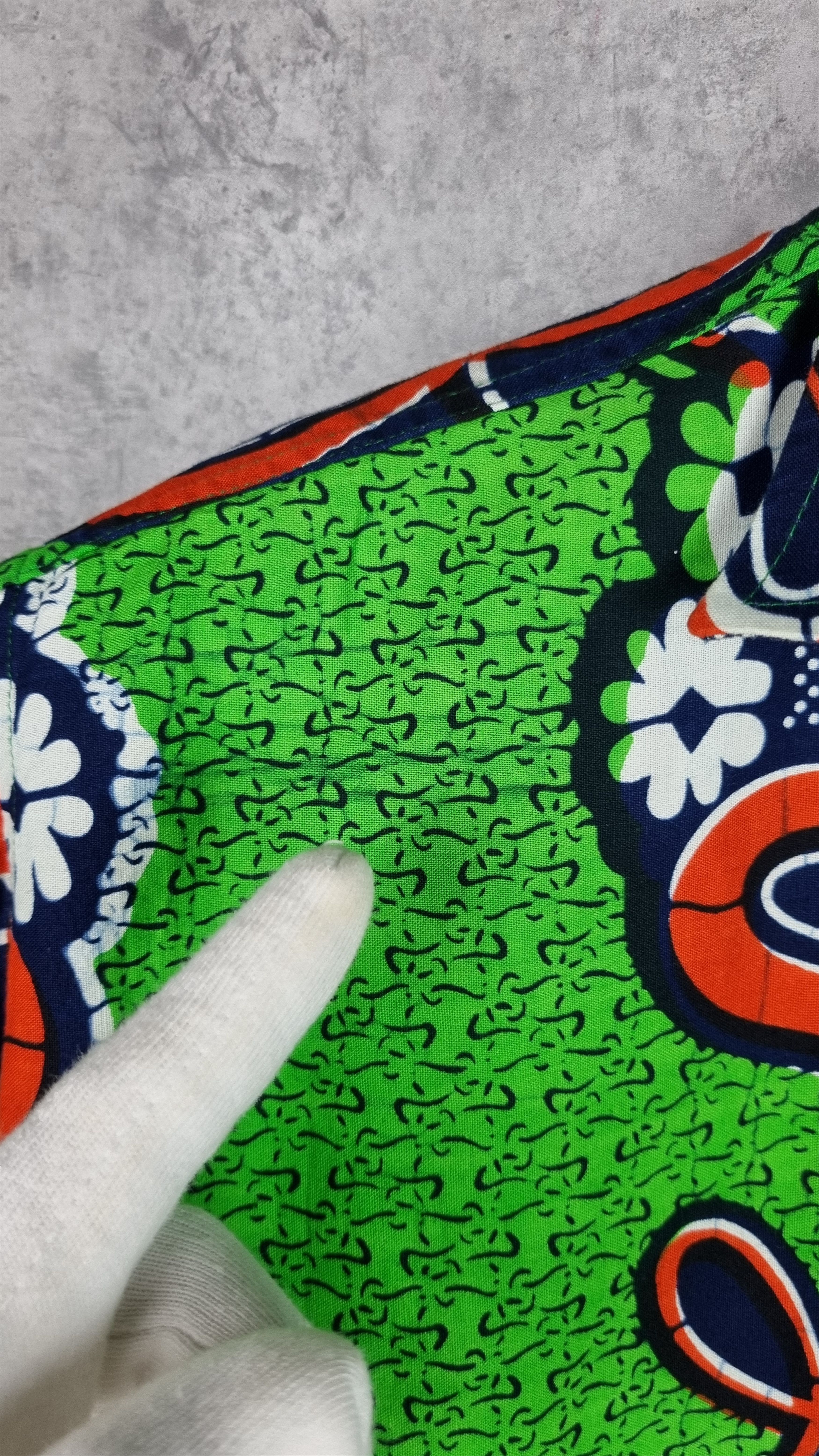 Vintage Rare 70s vintage Hawaiian shirt MAMBO LOUD Style Size US L / EU 52-54 / 3 - 10 Thumbnail