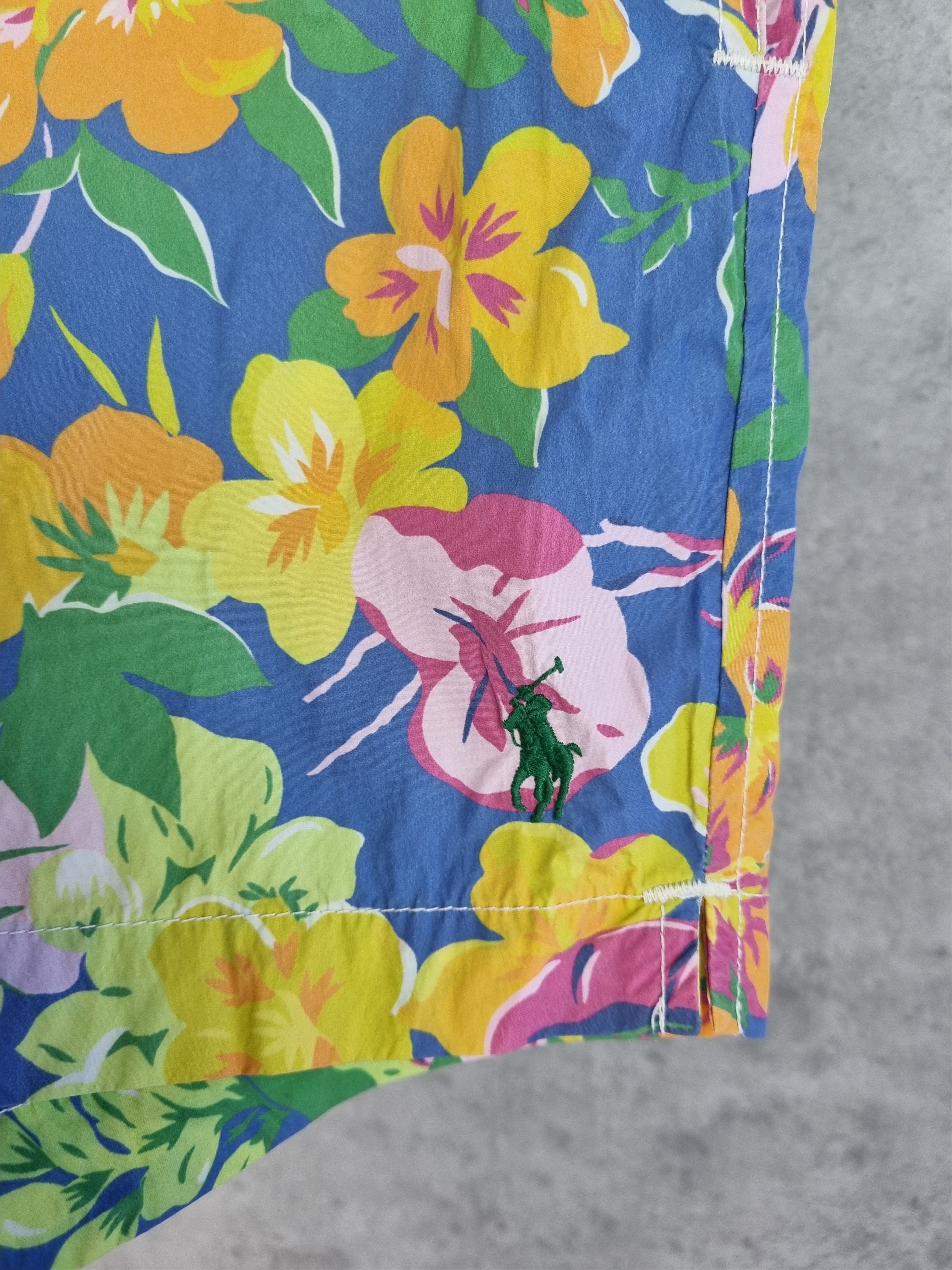 Rare RALPH LAUREN Hawaiian Floral Design Nylon Shorts