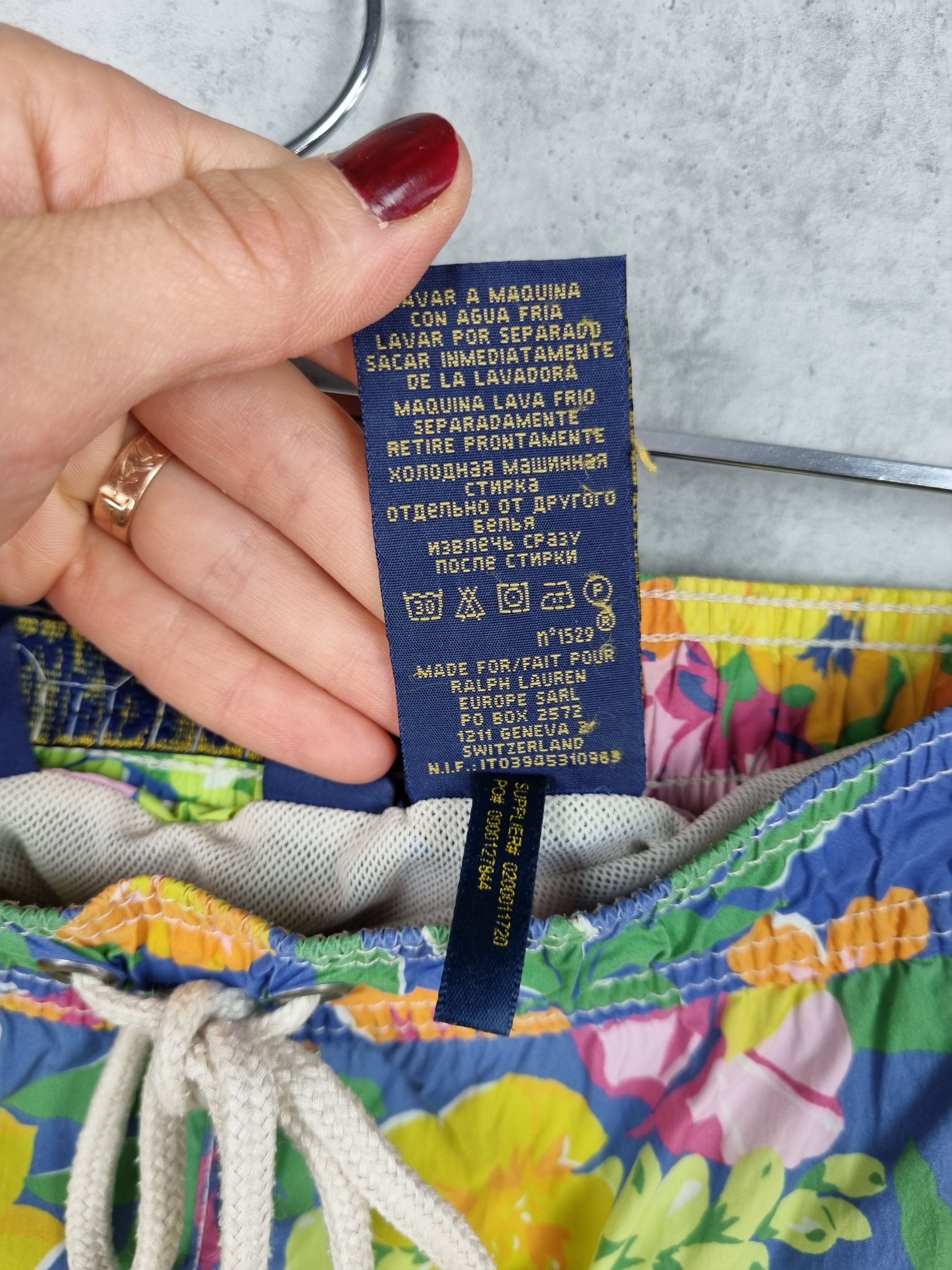 Rare RALPH LAUREN Hawaiian Floral Design Nylon Shorts