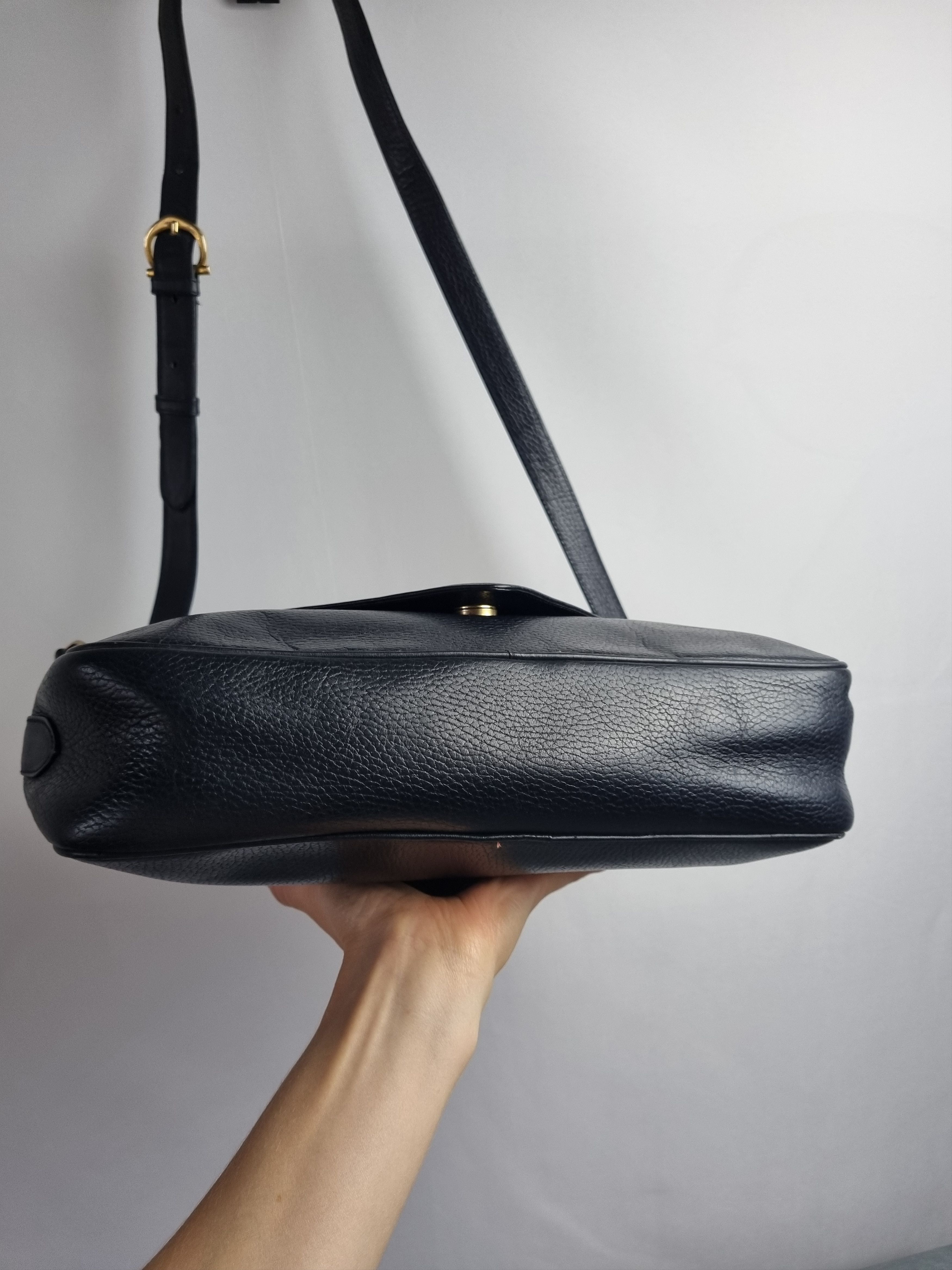Cartier × Genuine Leather Cartier Leather Luxury Navy Crossbody Bag Size ONE SIZE - 11 Thumbnail