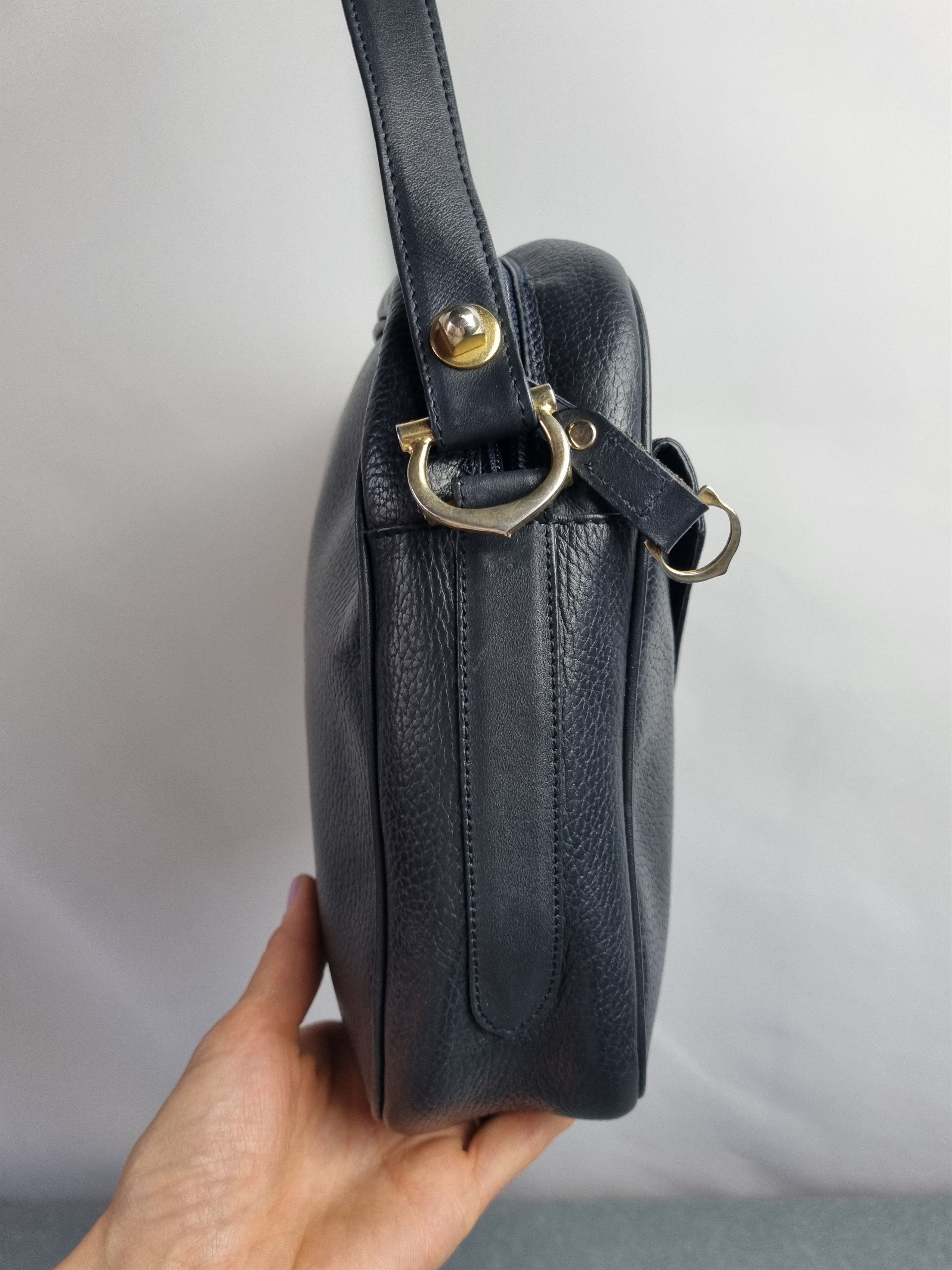 Cartier × Genuine Leather Cartier Leather Luxury Navy Crossbody Bag Size ONE SIZE - 12 Thumbnail
