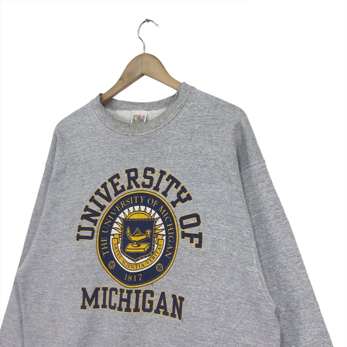 Vintage 90’s University Of Michigan Sweatshirt Crewneck Size US L / EU 52-54 / 3 - 4 Thumbnail