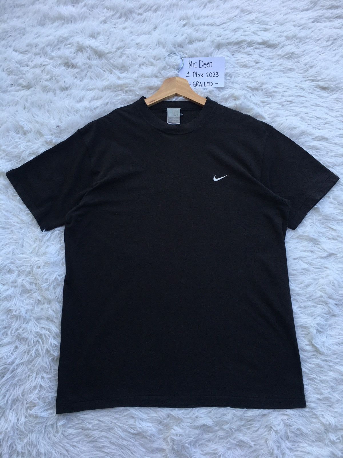 Nike Vintage Nike Swoosh Tshirt Size US L / EU 52-54 / 3 - 2 Thumbnail