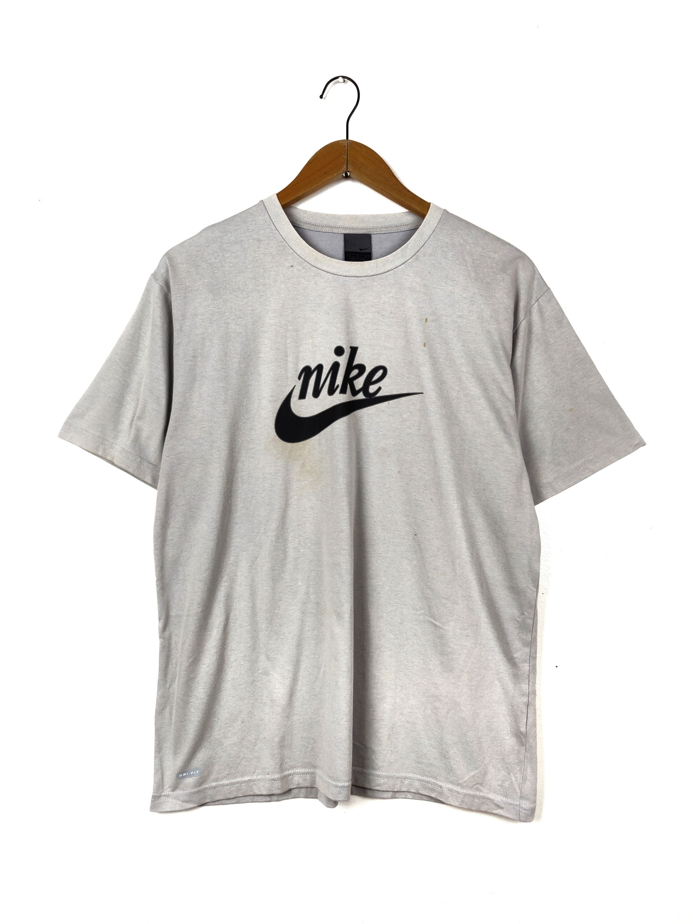 Nike × Vintage Vintage Nike Big Logo Tshirts Short Sleeve Tees Size US L / EU 52-54 / 3 - 1 Thumbnail