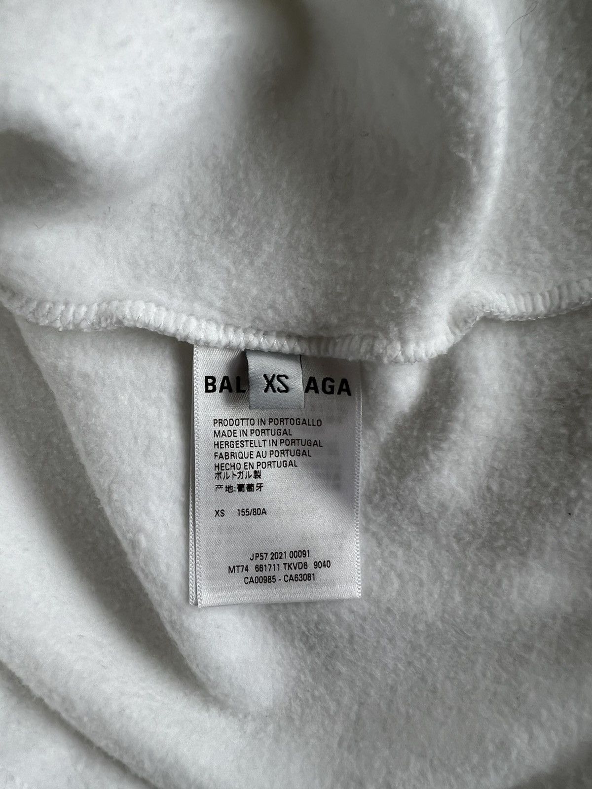 Balenciaga Balenciaga Blurry Logo Oversized Distressed Hoodie Size US M / EU 48-50 / 2 - 11 Thumbnail