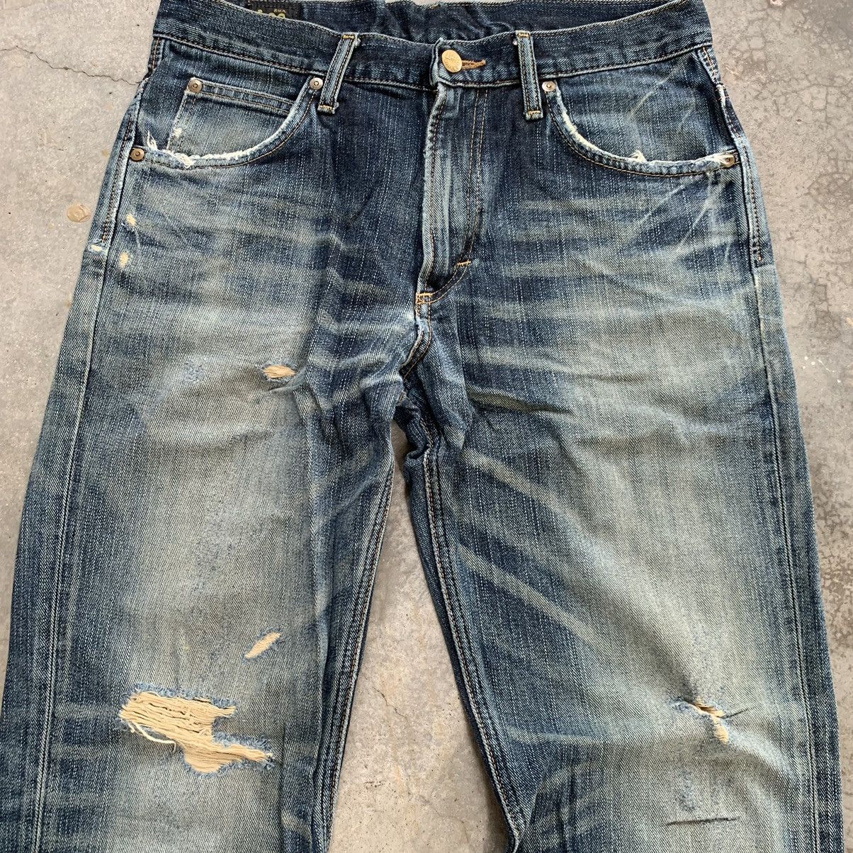 Lee Vintage thrashed Lee Riders Distressed Denim Jeans Size US 31 - 4 Thumbnail