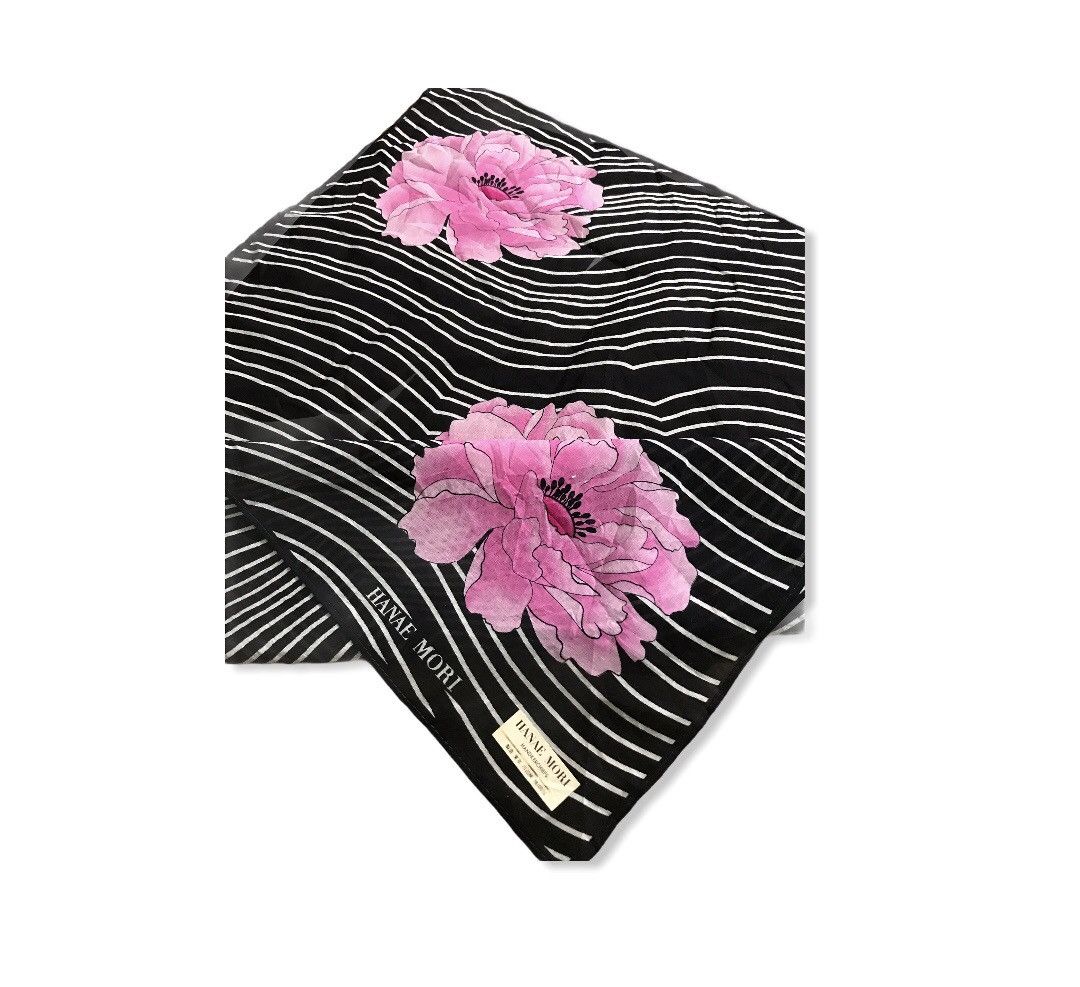 Hanae Mori Hanae Mori FullPrint Flower Handkerchief, Neckerchief Size ONE SIZE - 2 Thumbnail