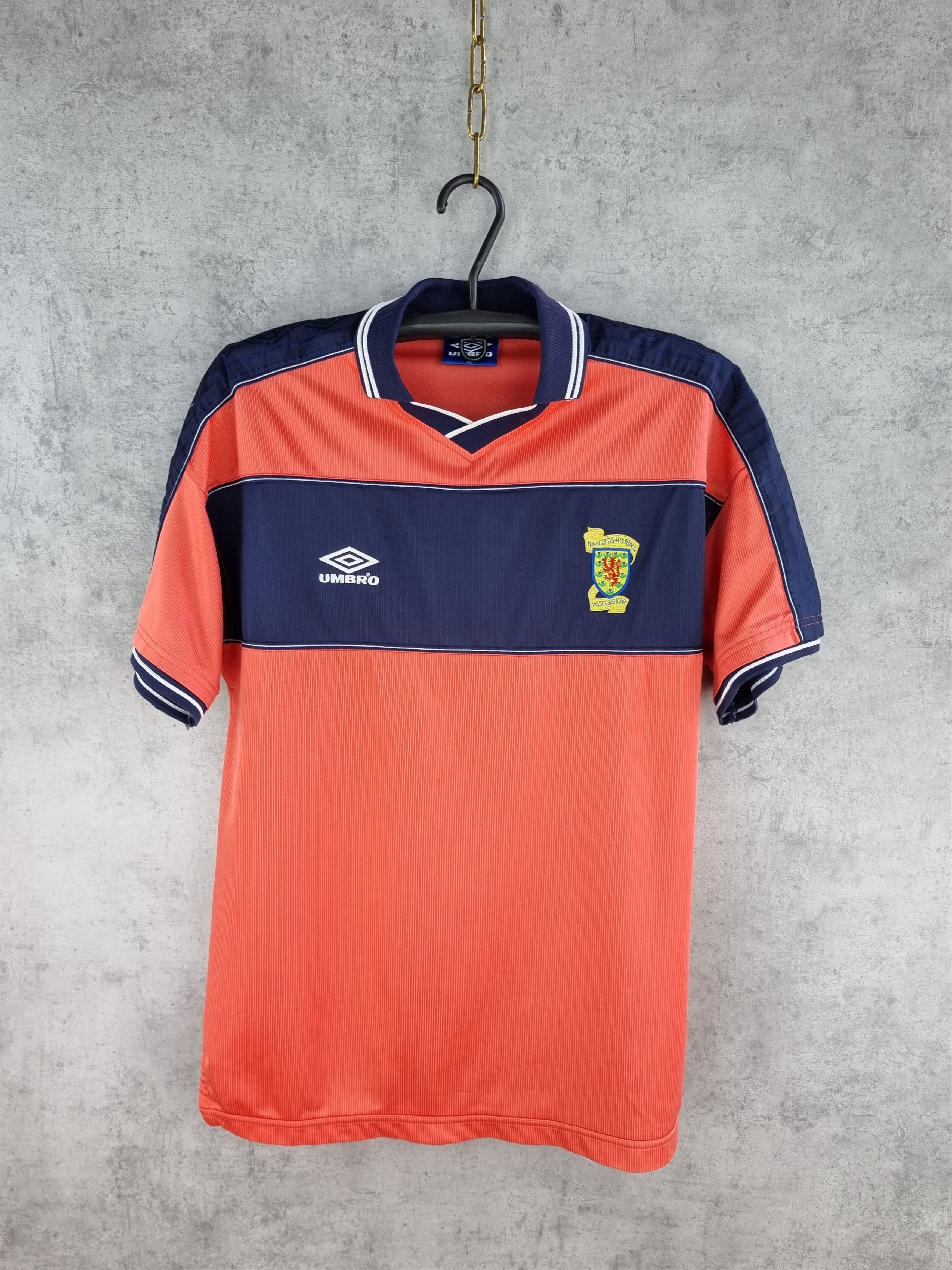 Umbro 90s UMBRO Scottish Football Association jersey shirt Size US L / EU 52-54 / 3 - 1 Thumbnail