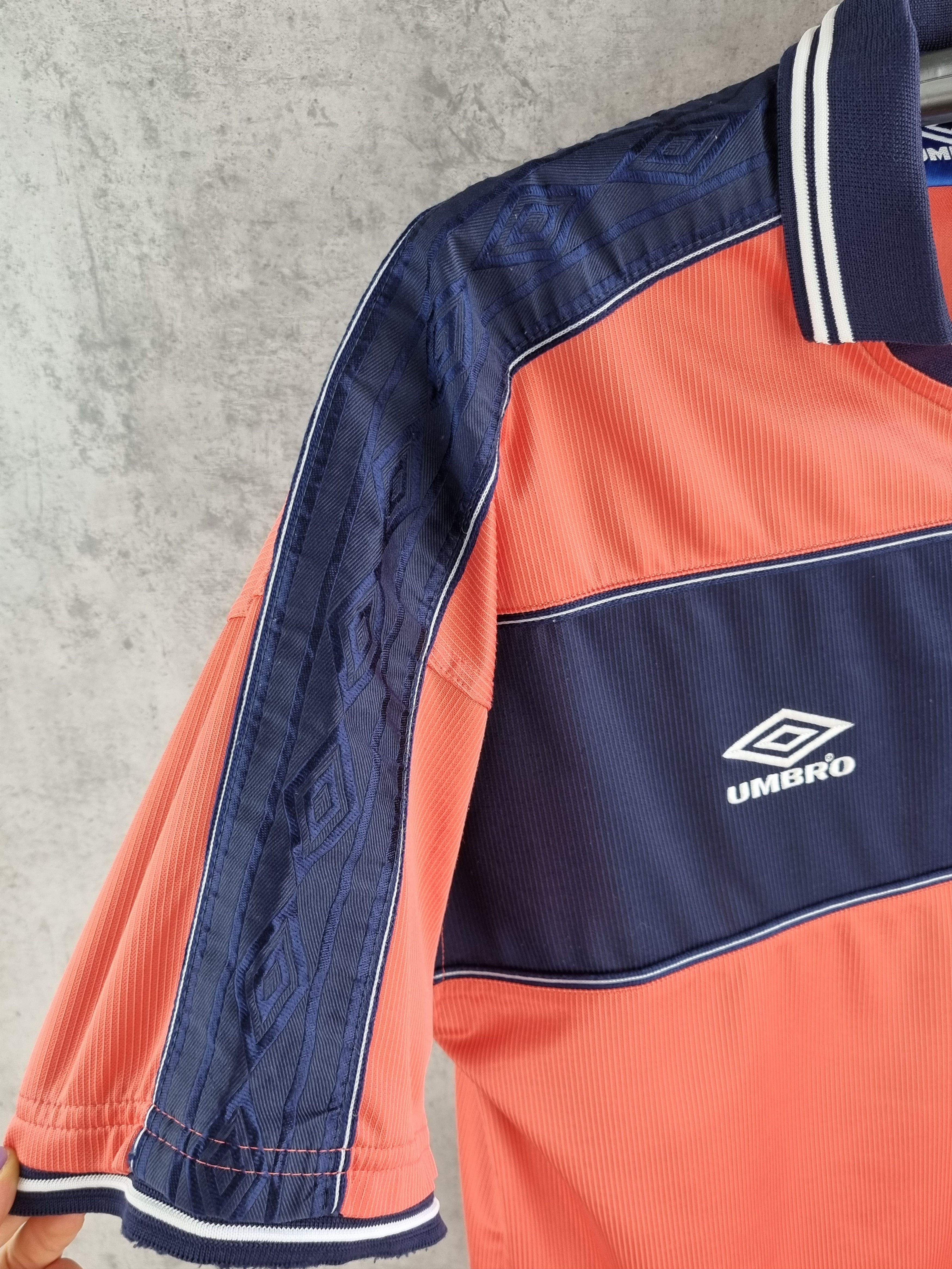 Umbro 90s UMBRO Scottish Football Association jersey shirt Size US L / EU 52-54 / 3 - 3 Thumbnail