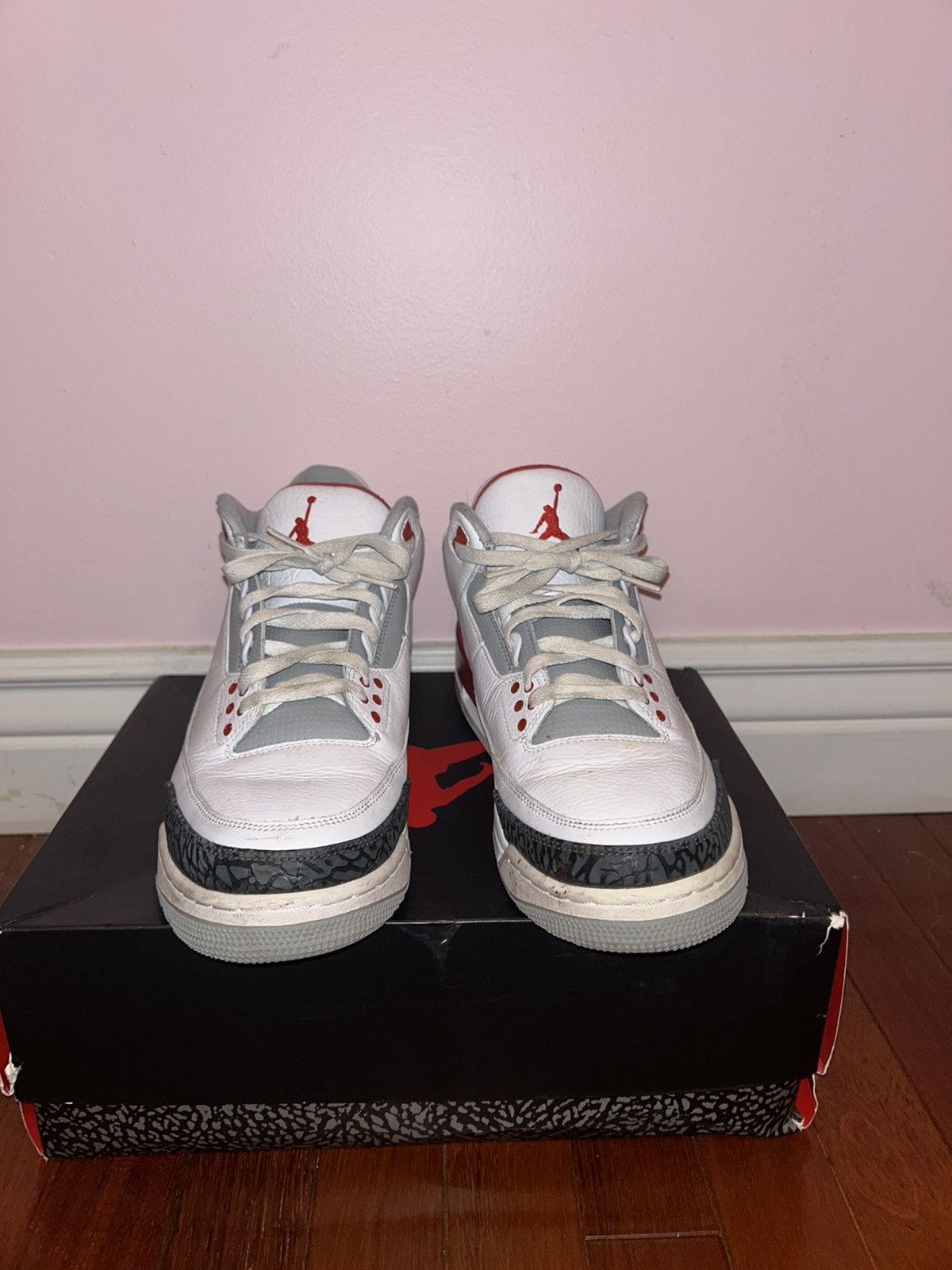 Jordan Brand Air Jordan 3 Retro 'Fire Red' 2022 Size US 12 / EU 45 - 2 Thumbnail